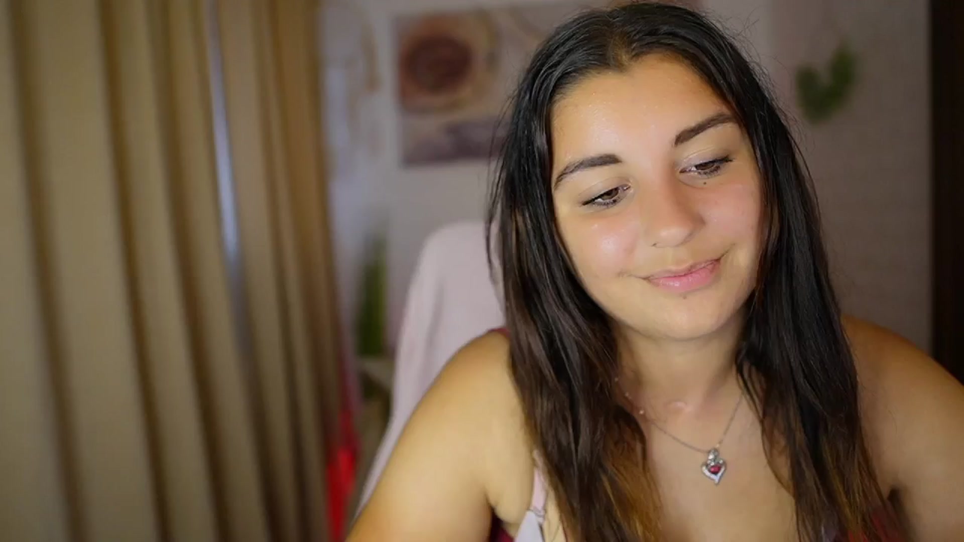 Gallery image thumbnail from Liya__Silver's myfreecams stream on, 08/02/2024, 17:16 image 6 of 20