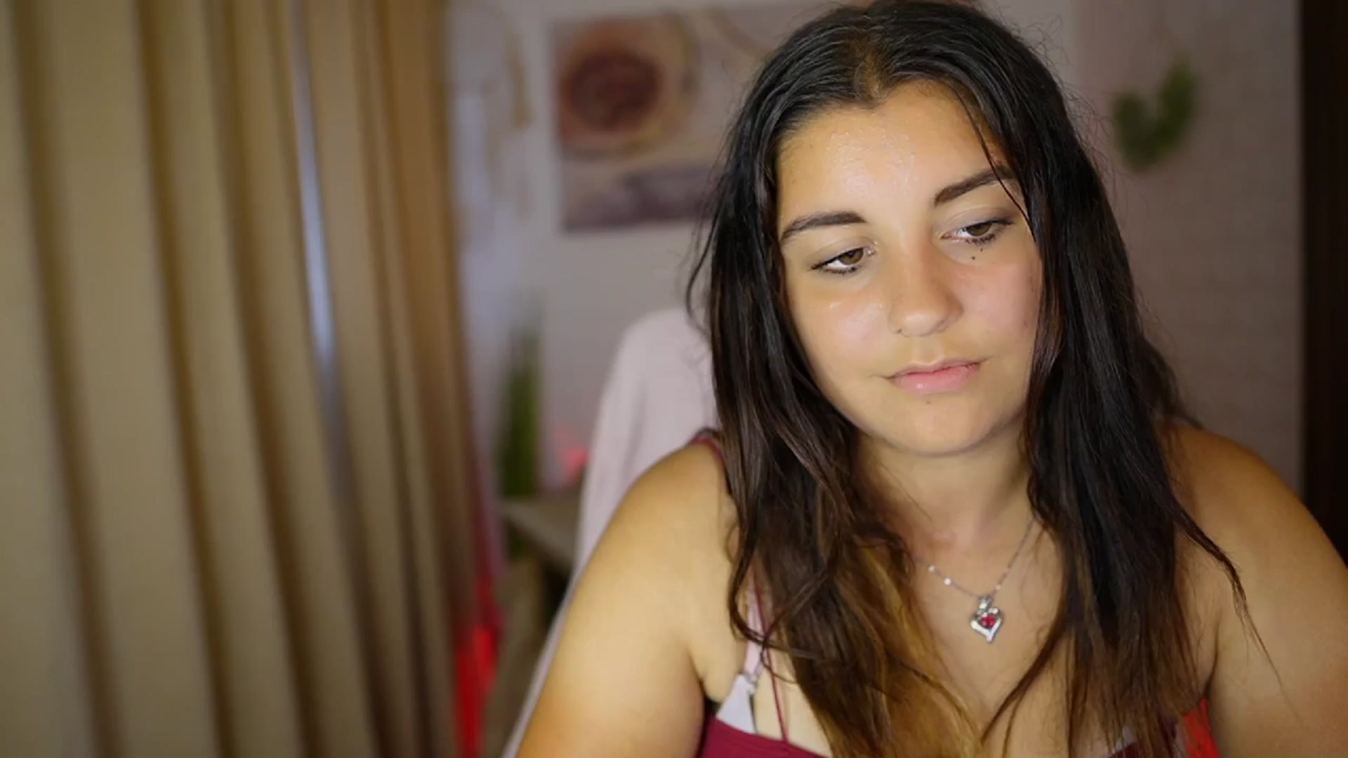 Gallery image thumbnail from Liya__Silver's myfreecams stream on, 08/02/2024, 17:16 image 17 of 20