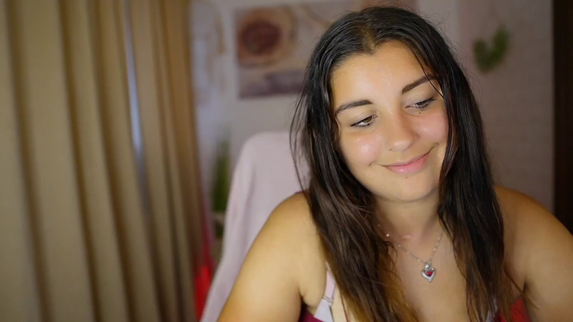 Gallery image thumbnail from Liya__Silver's myfreecams stream on, 08/02/2024, 17:16 image 10 of 20