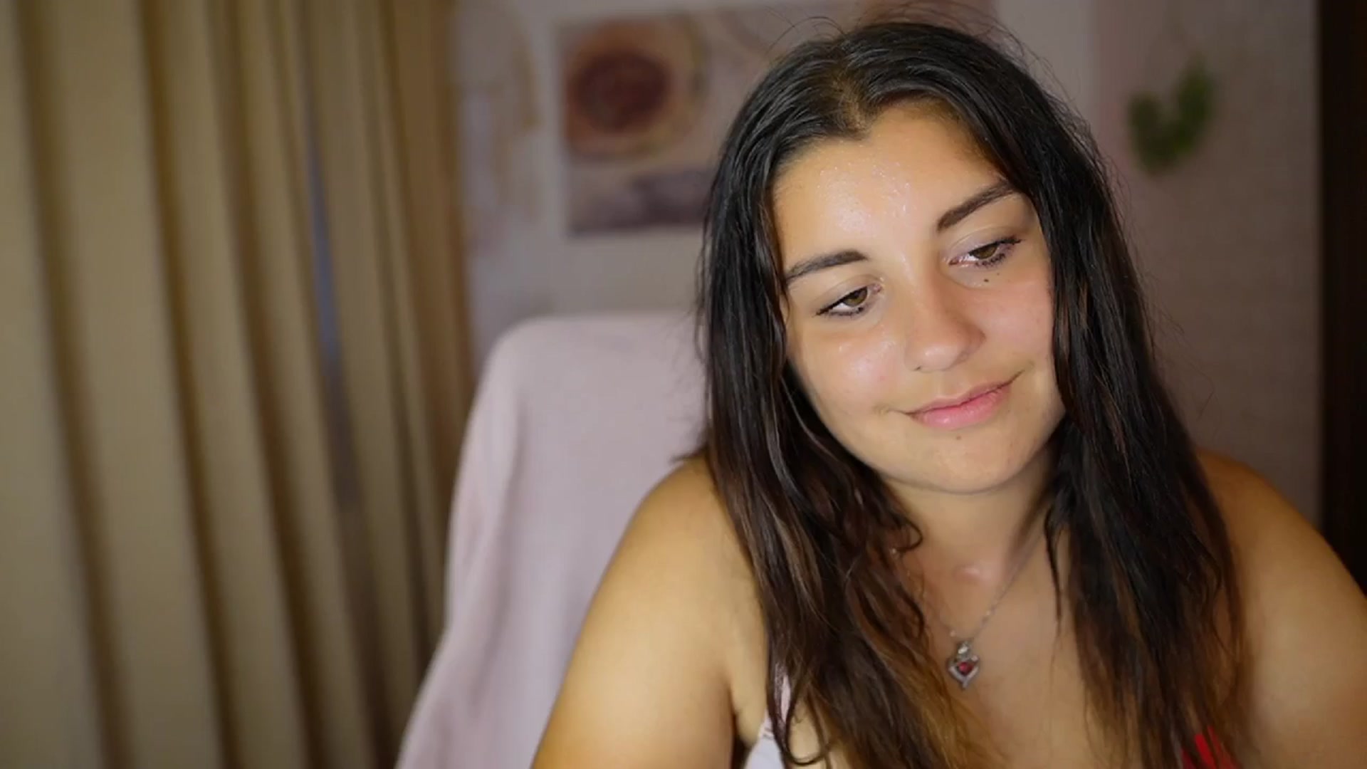 Gallery image thumbnail from Liya__Silver's myfreecams stream on, 08/02/2024, 17:40 image 16 of 20
