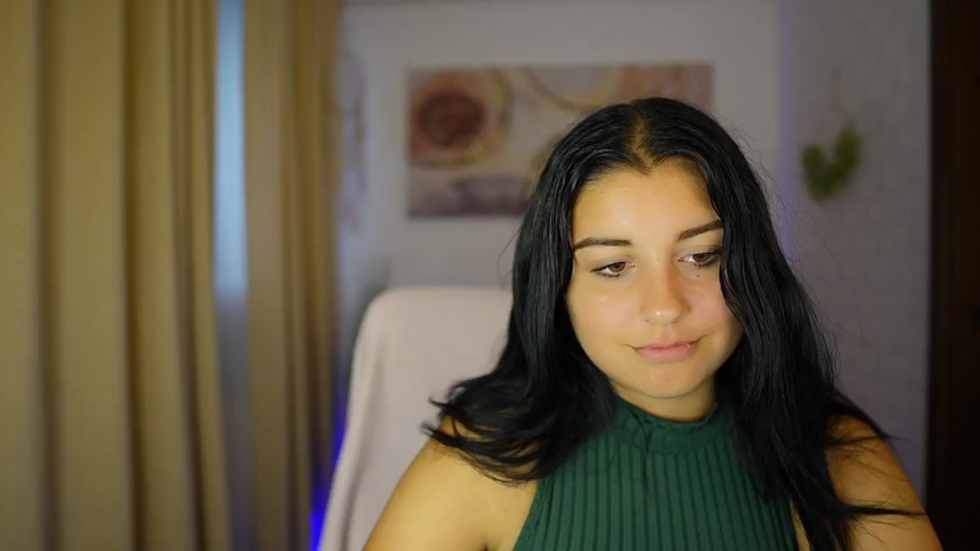 Gallery image thumbnail from Liya__Silver's myfreecams stream on, 08/07/2024, 17:44 image 1 of 20