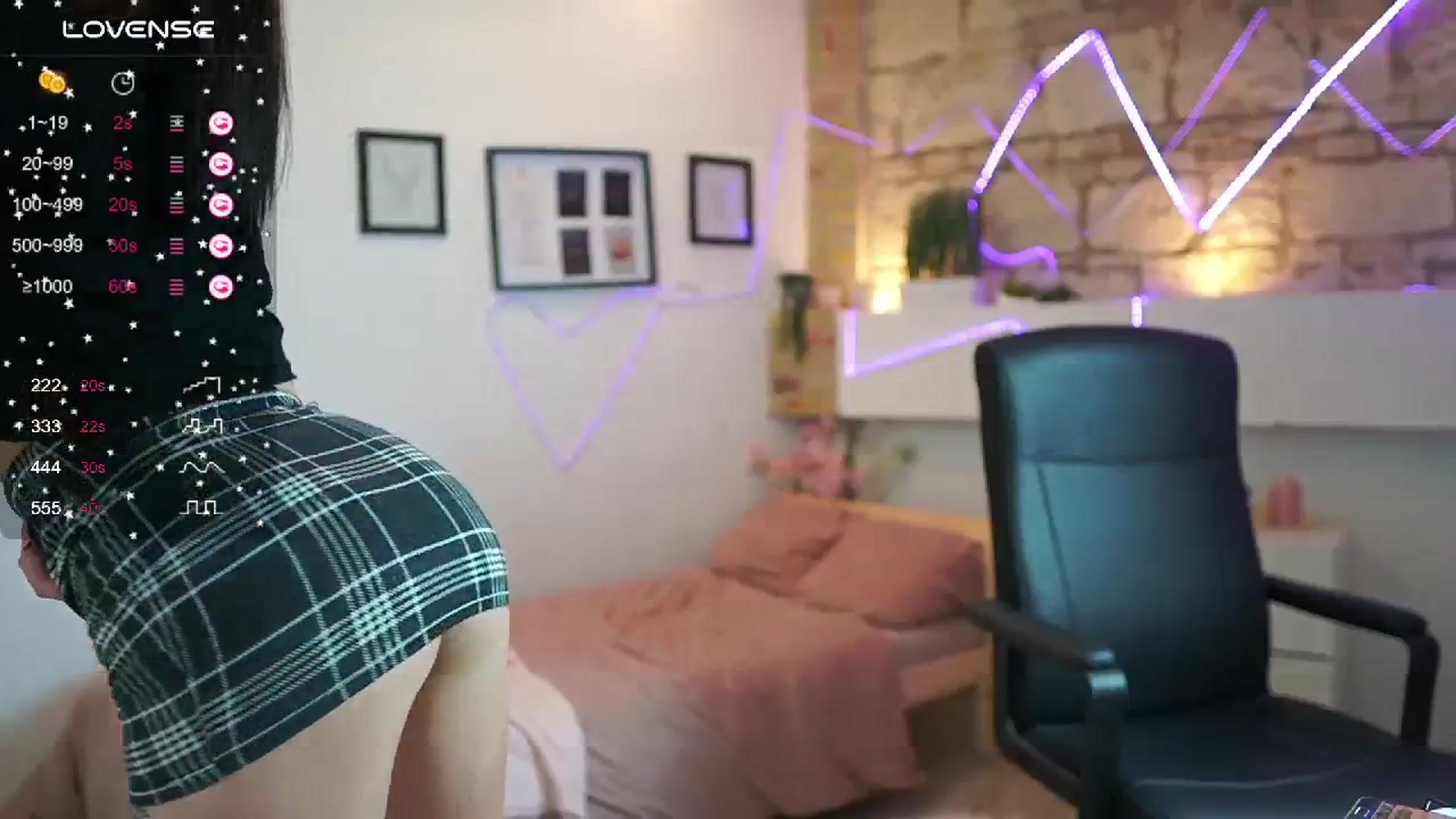 Gallery image thumbnail from Liya__Silver_'s myfreecams stream on, 11/23/2023, 15:20 image 6 of 20