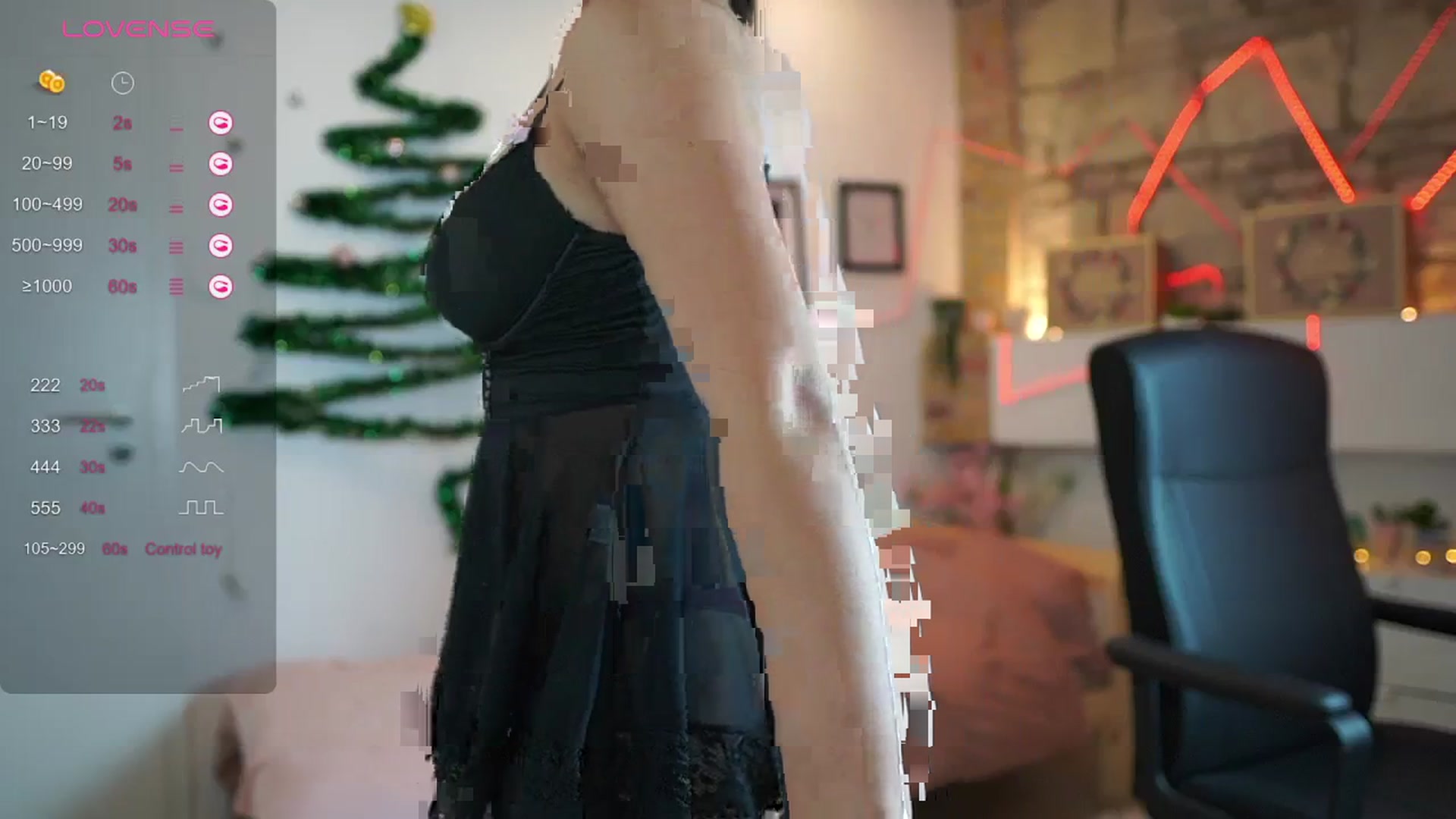 Gallery image thumbnail from Liya__Silver_'s myfreecams stream on, 12/04/2023, 16:26 image 14 of 20