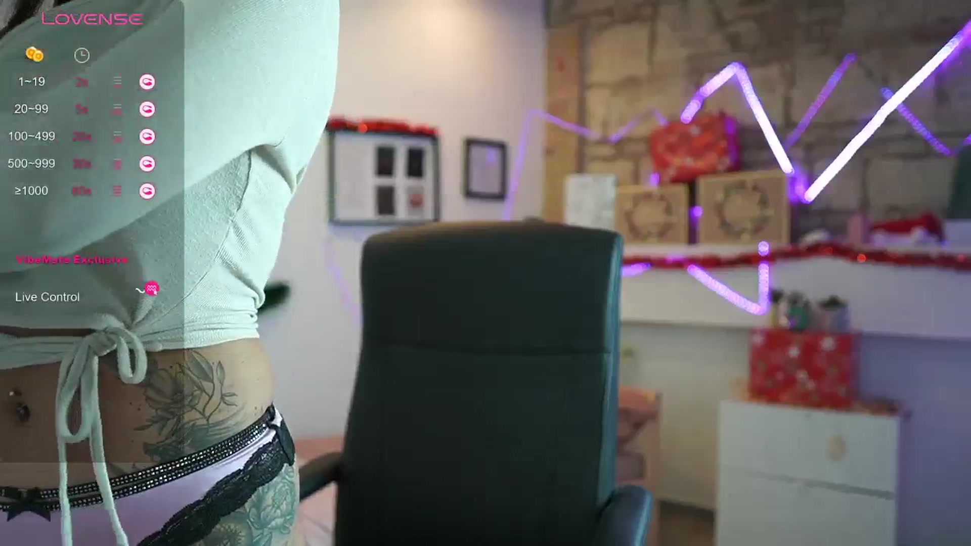 Gallery image thumbnail from Liya__Silver_'s myfreecams stream on, 12/11/2023, 16:51 image 19 of 20