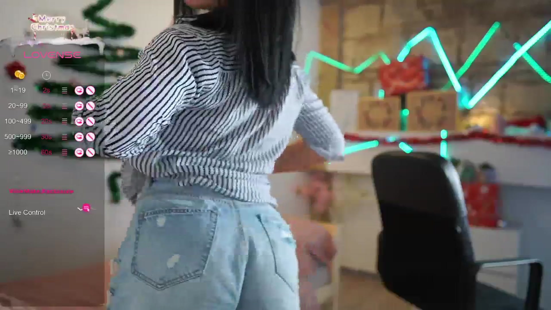 Gallery image thumbnail from Liya__Silver_'s myfreecams stream on, 12/31/2023, 19:59 image 13 of 20