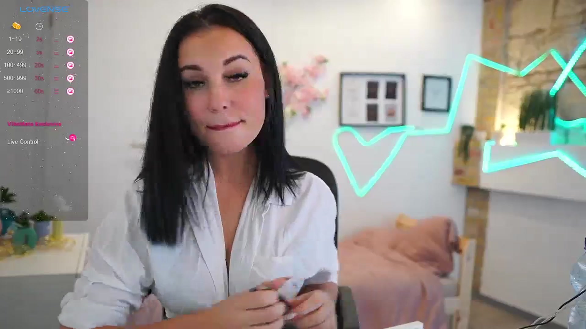 Gallery image thumbnail from Liya__Silver_'s myfreecams stream on, 01/24/2024, 24:16 image 11 of 20