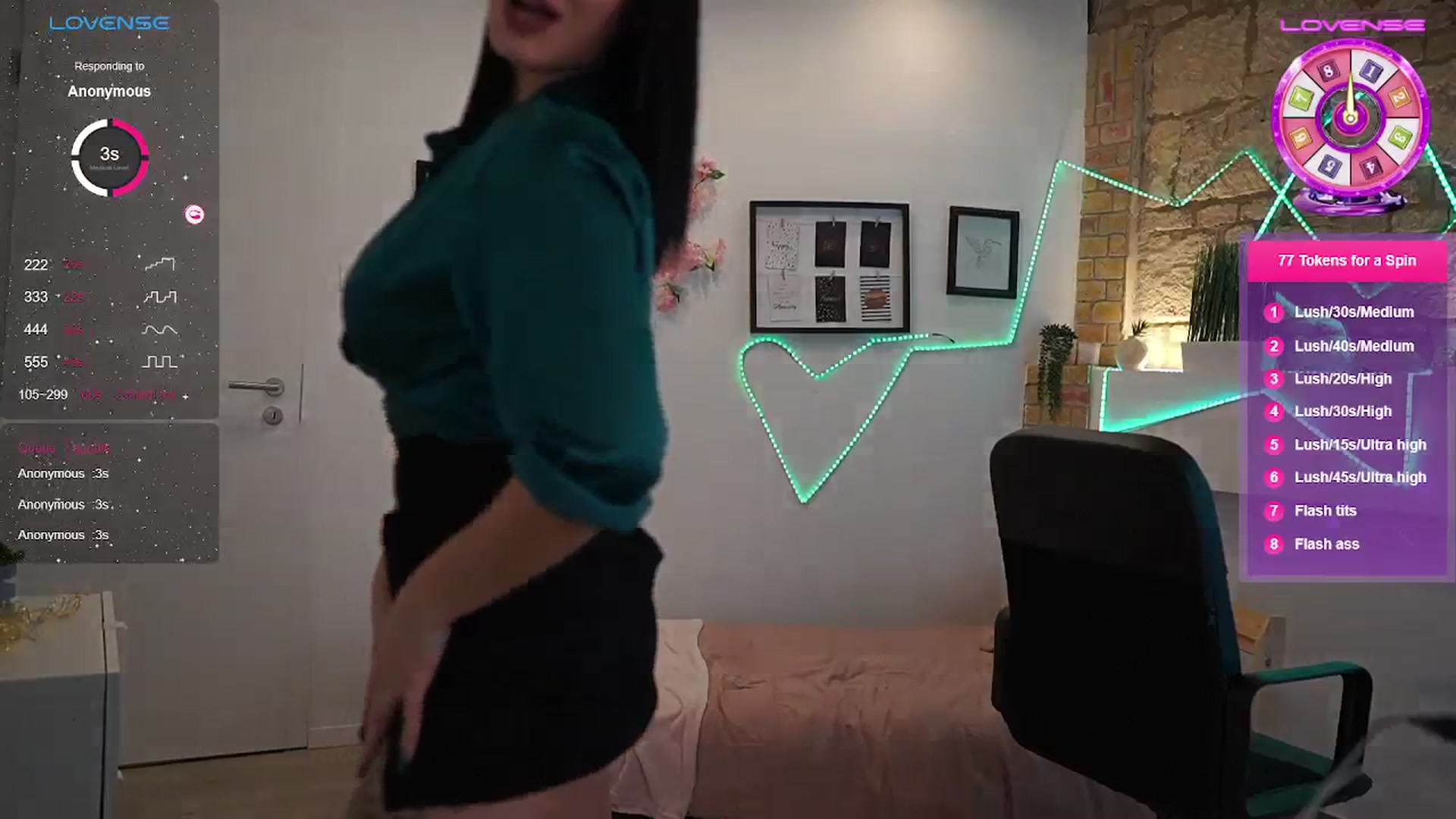 Gallery image thumbnail from Liya__Silver_'s myfreecams stream on, 02/20/2024, 16:19 image 15 of 20