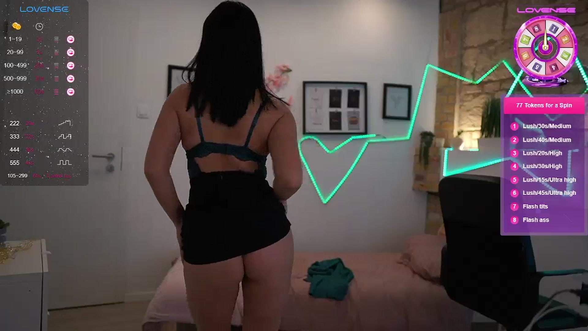Gallery image thumbnail from Liya__Silver_'s myfreecams stream on, 02/20/2024, 19:14 image 9 of 20