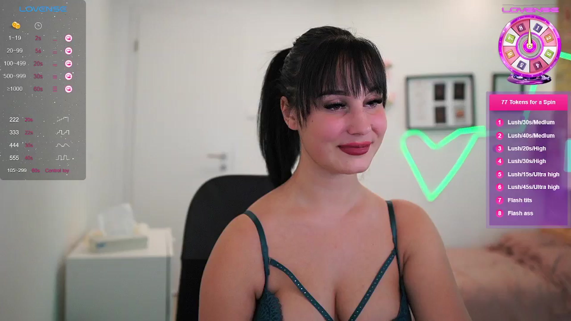 Gallery image thumbnail from Liya__Silver_'s myfreecams stream on, 03/07/2024, 20:54 image 7 of 20