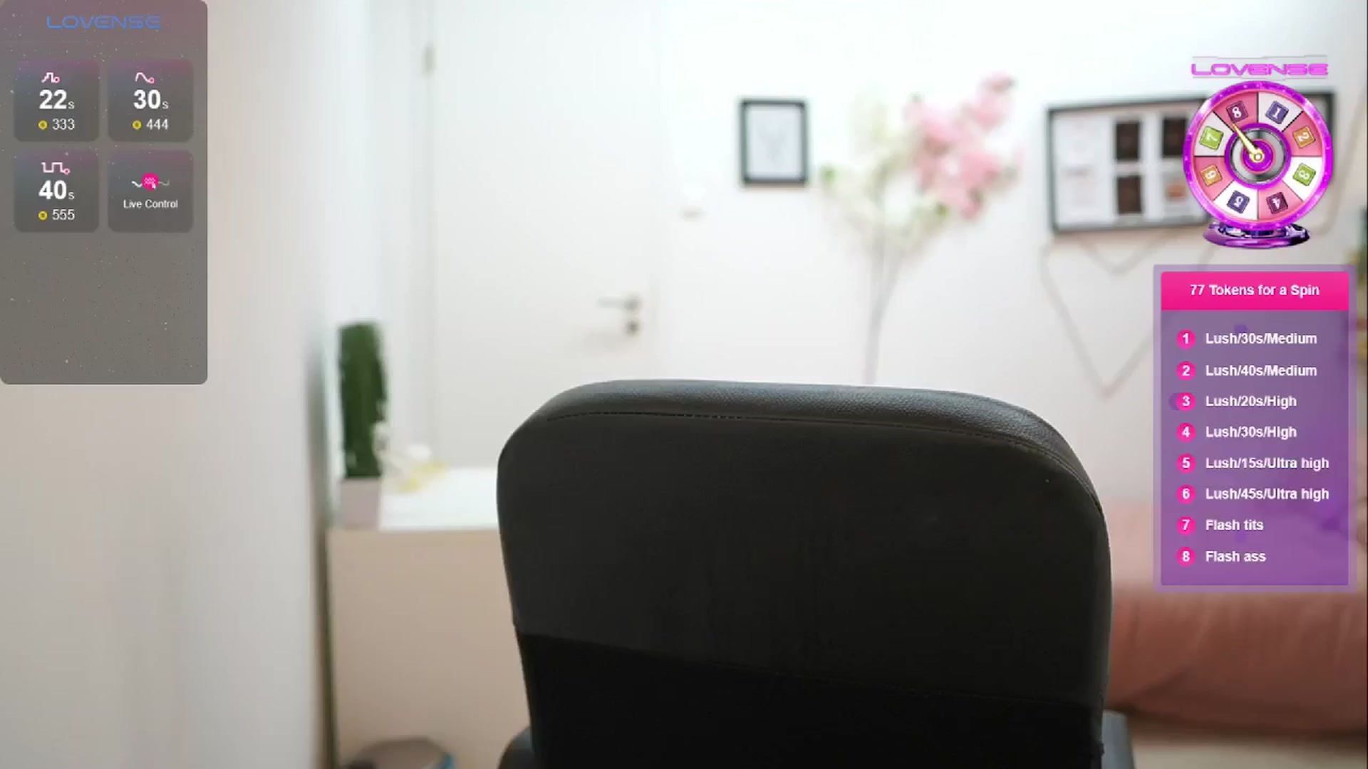 Gallery image thumbnail from Liya__Silver_'s myfreecams stream on, 05/27/2024, 15:20 image 9 of 20