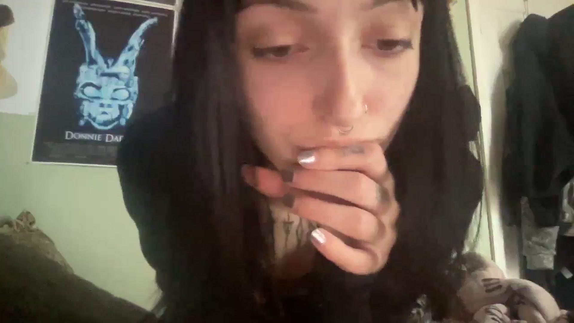 Gallery image thumbnail from Liz3valentine's myfreecams stream on, 12/31/2024, 19:34 image 11 of 20
