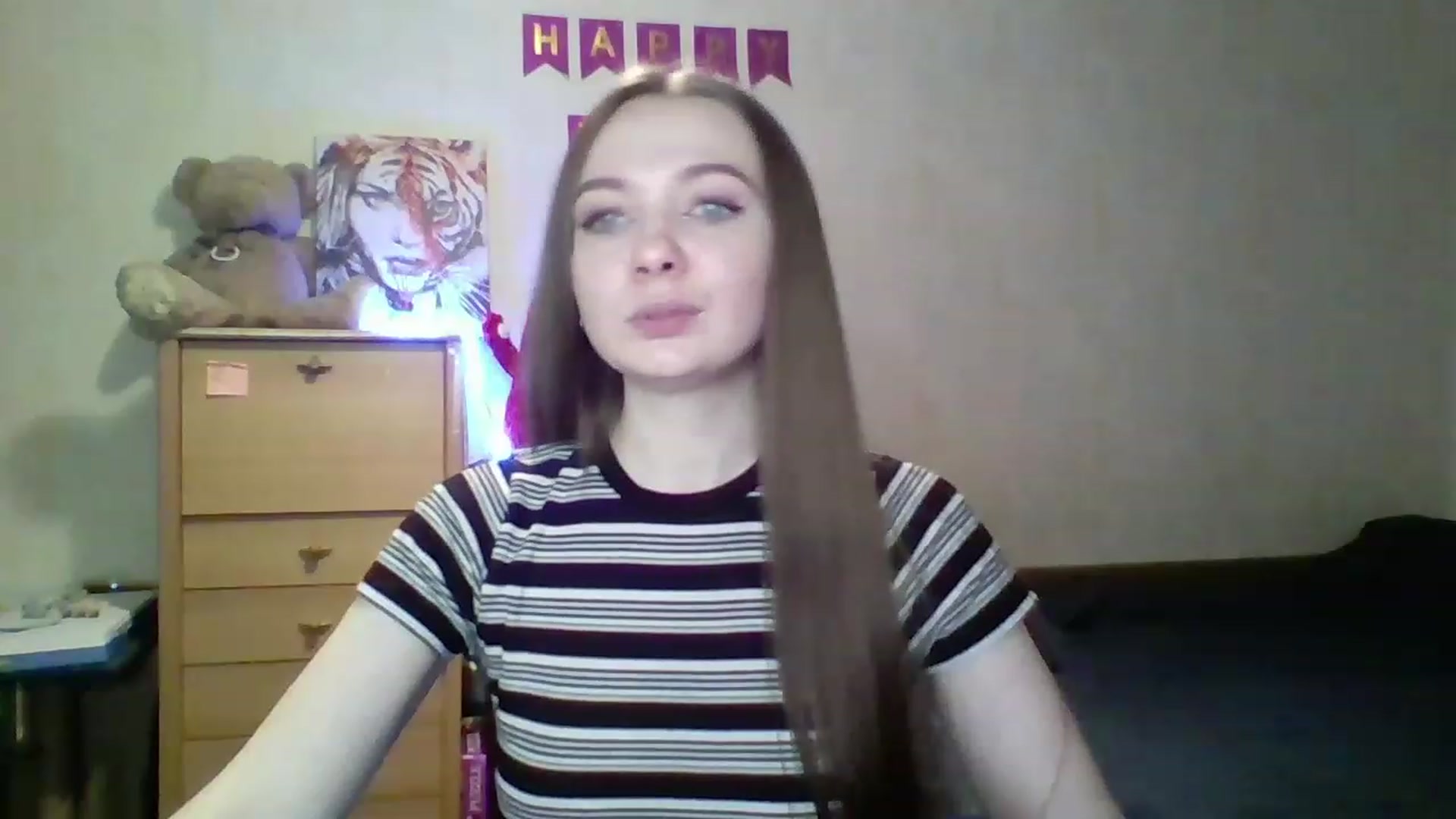 Gallery image thumbnail from LizaGhost's myfreecams stream on, 11/17/2022, 16:20 image 20 of 20