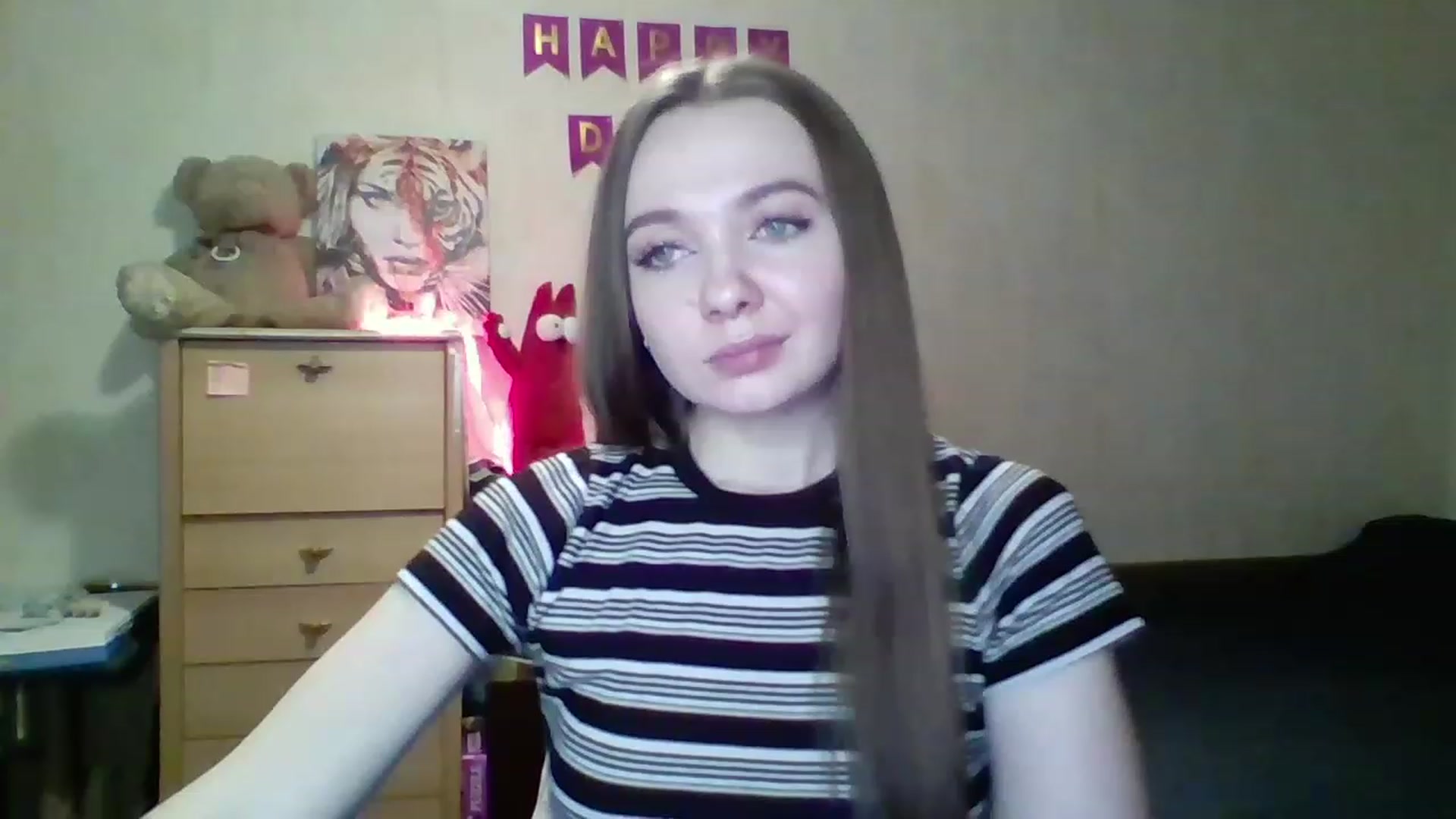 Gallery image thumbnail from LizaGhost's myfreecams stream on, 11/17/2022, 16:20 image 17 of 20