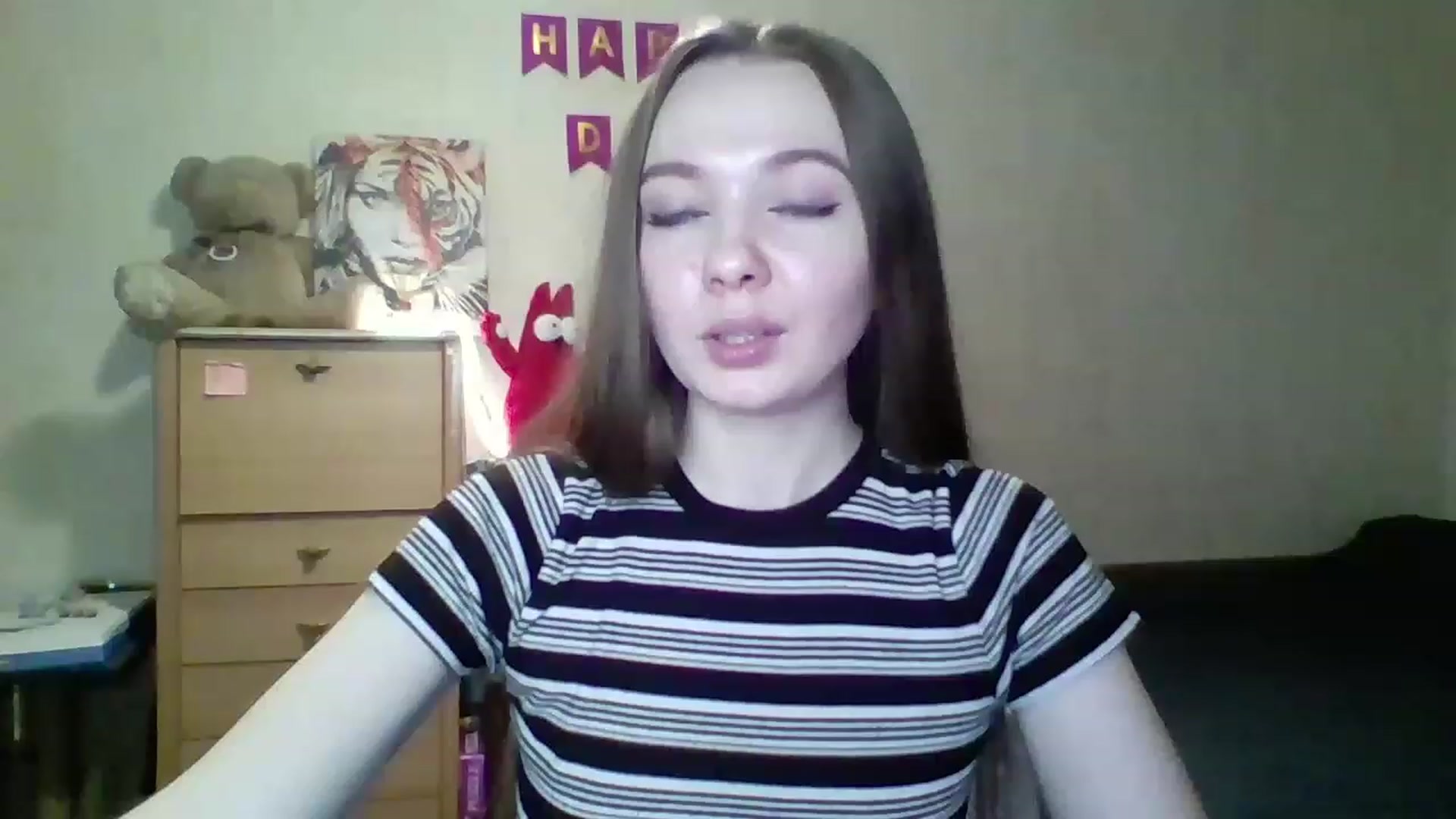 Gallery image thumbnail from LizaGhost's myfreecams stream on, 11/17/2022, 16:20 image 8 of 20