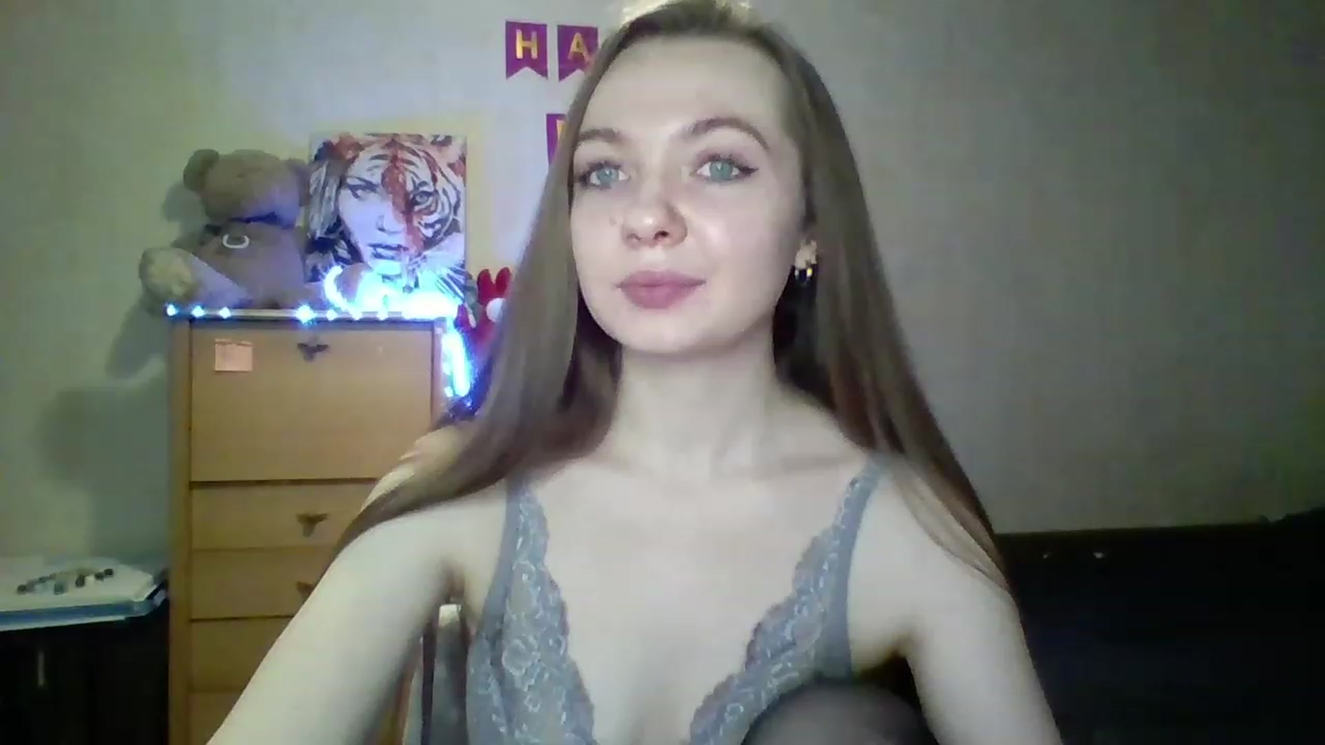 Gallery image thumbnail from LizaGhost's myfreecams stream on, 11/22/2022, 11:08 image 5 of 20