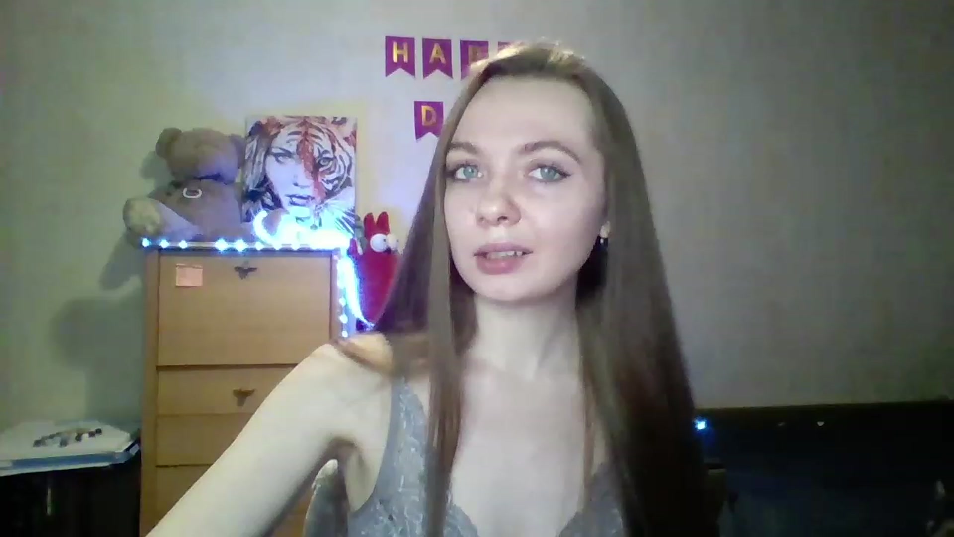 Gallery image thumbnail from LizaGhost's myfreecams stream on, 11/22/2022, 11:08 image 16 of 20