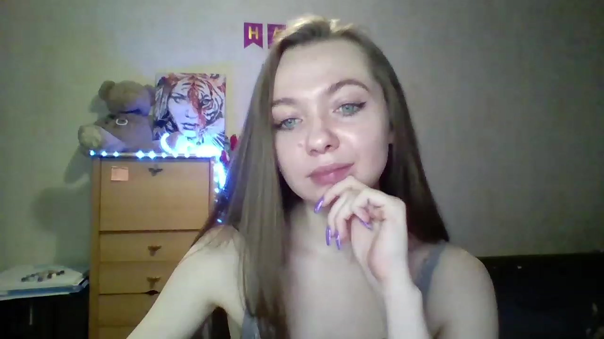 Gallery image thumbnail from LizaGhost's myfreecams stream on, 11/22/2022, 11:08 image 14 of 20