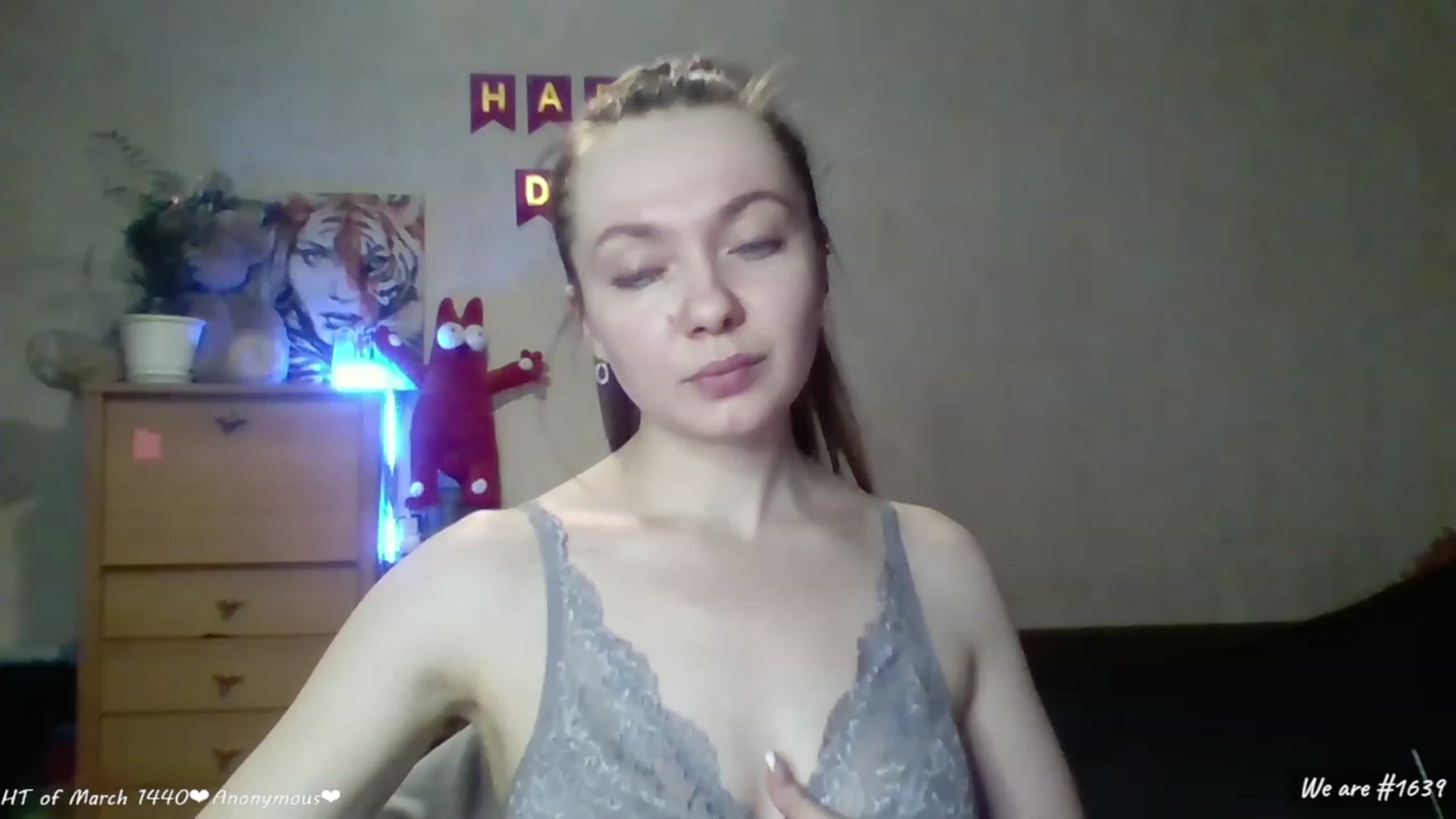 Gallery image thumbnail from LizaGhost's myfreecams stream on, 03/02/2023, 14:39 image 3 of 20
