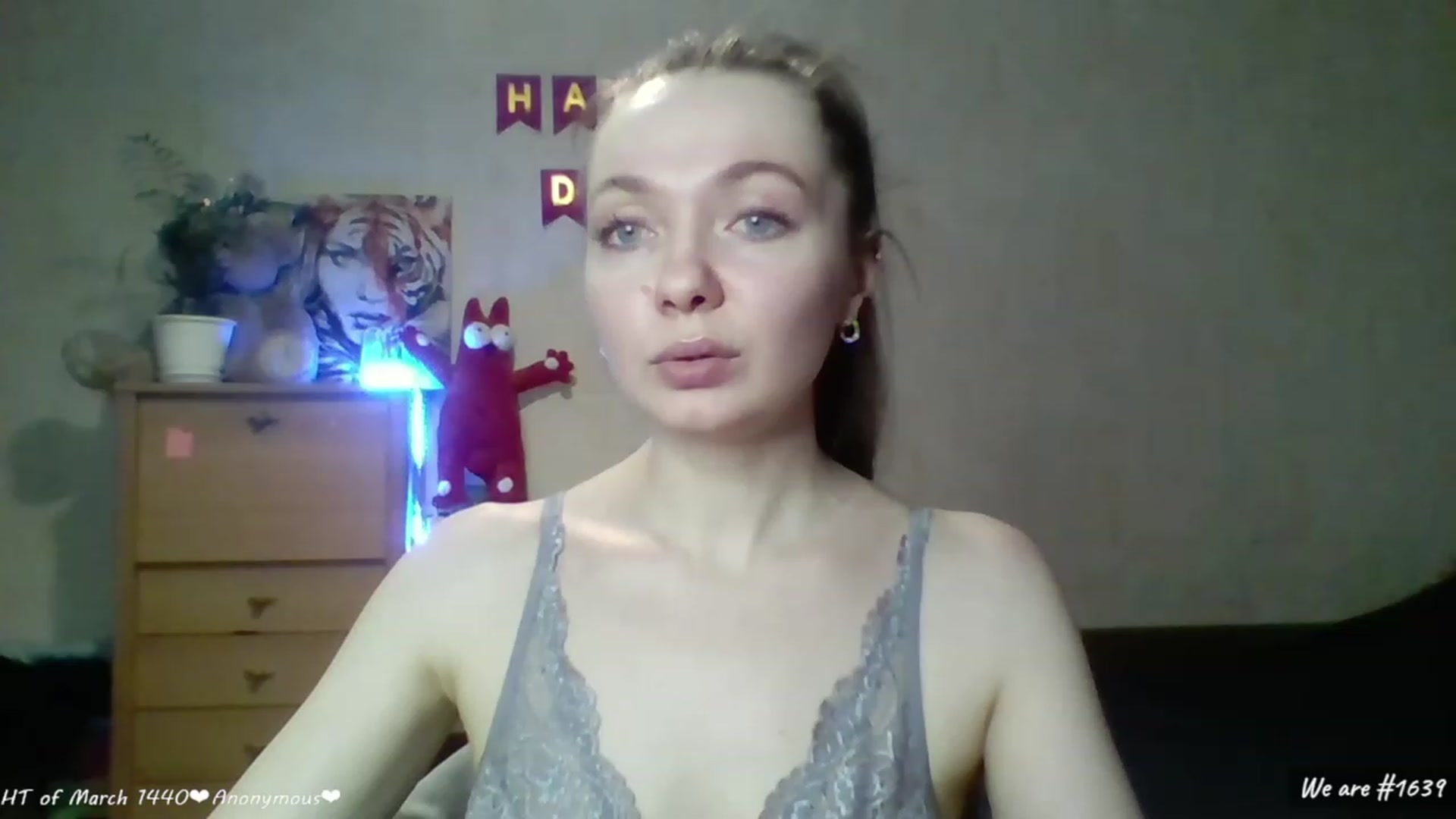 Gallery image thumbnail from LizaGhost's myfreecams stream on, 03/02/2023, 14:39 image 6 of 20