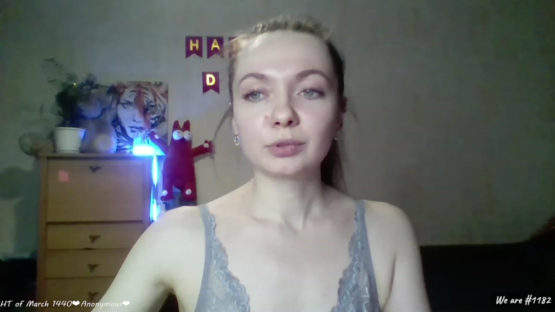 Gallery image thumbnail from LizaGhost's myfreecams stream on, 03/02/2023, 16:27 image 3 of 20