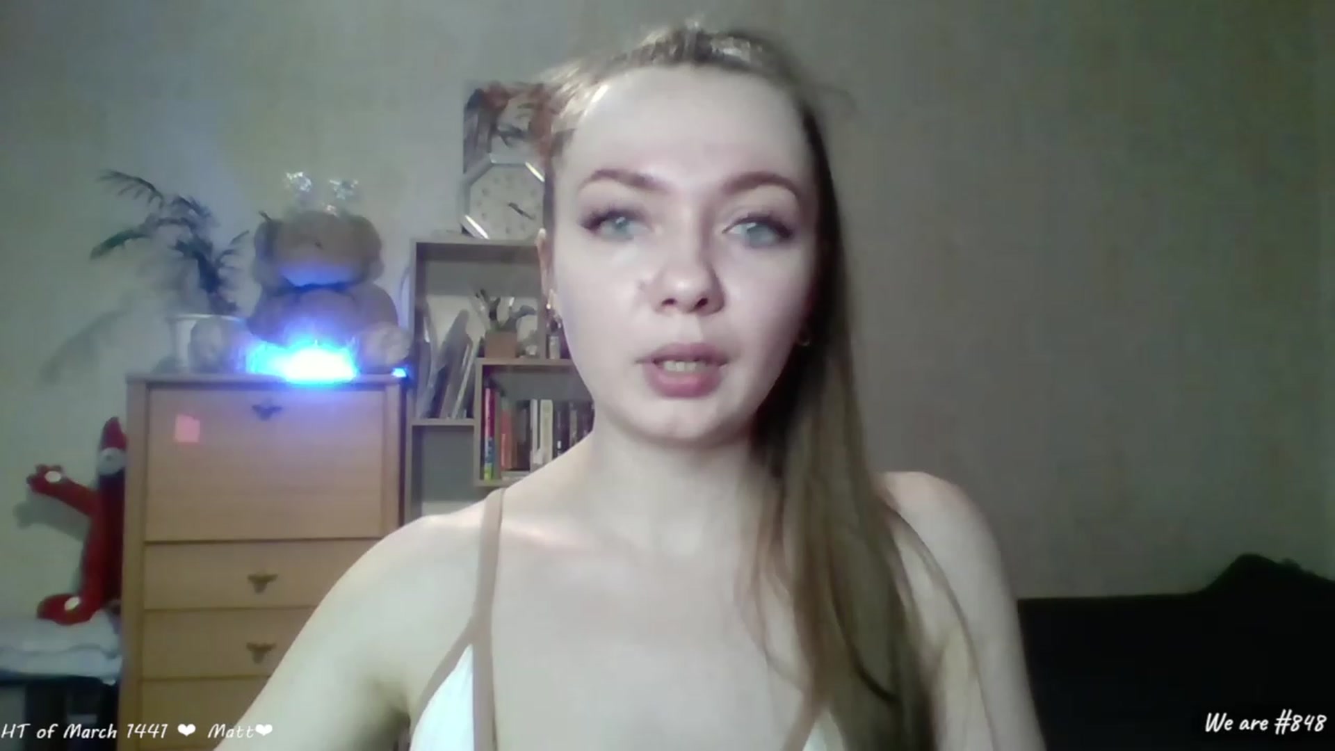 Gallery image thumbnail from LizaGhost's myfreecams stream on, 03/04/2023, 14:46 image 13 of 20