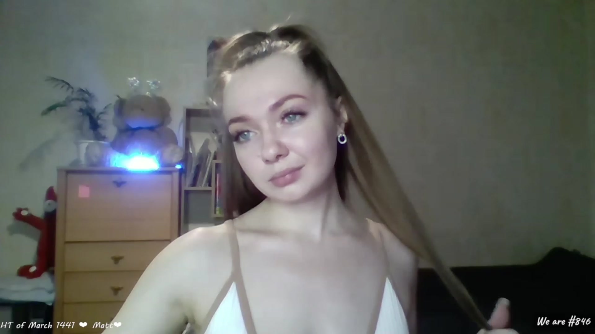 Gallery image thumbnail from LizaGhost's myfreecams stream on, 03/04/2023, 14:46 image 8 of 20