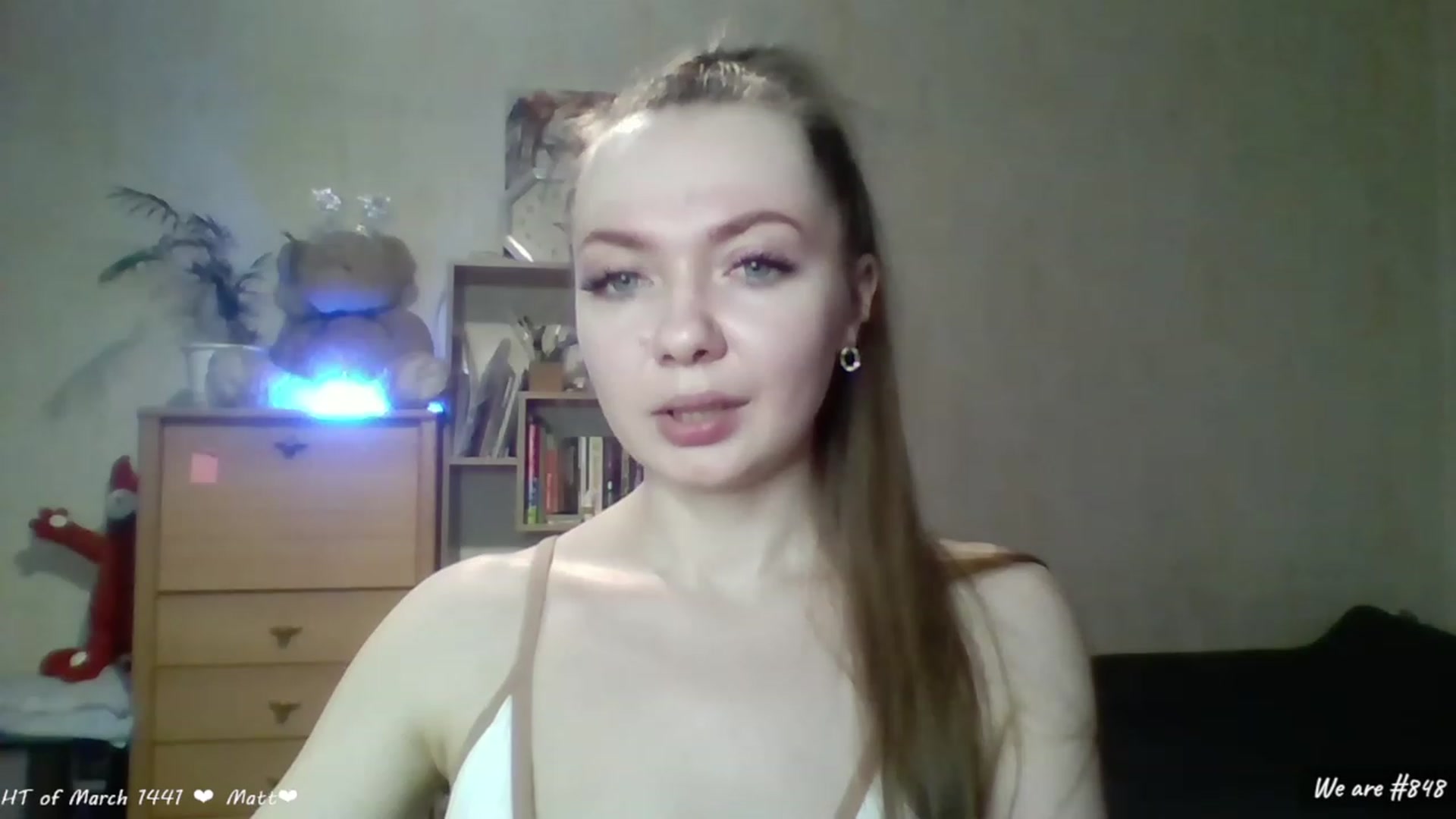 Gallery image thumbnail from LizaGhost's myfreecams stream on, 03/04/2023, 14:46 image 12 of 20