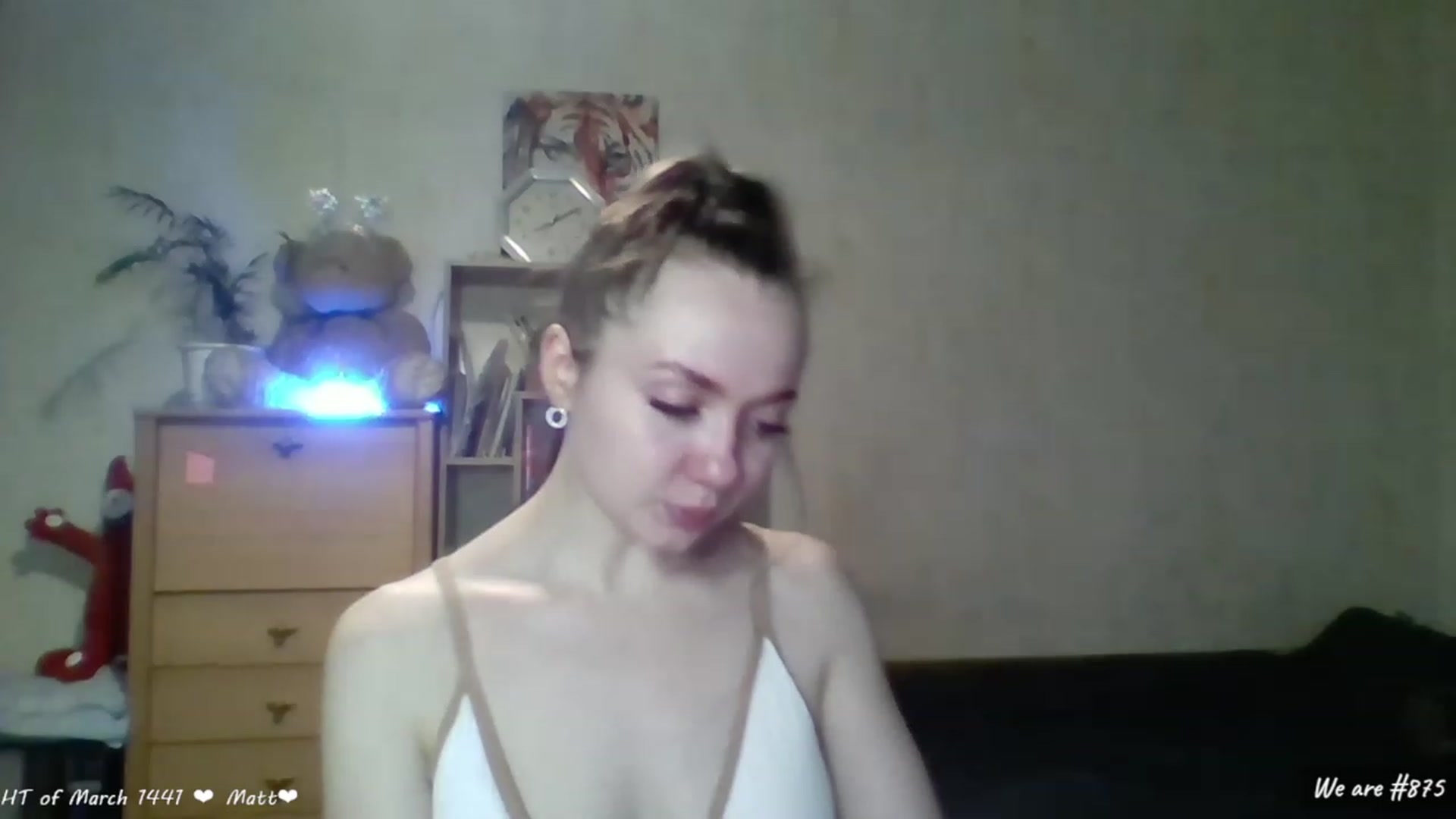 Gallery image thumbnail from LizaGhost's myfreecams stream on, 03/04/2023, 18:37 image 18 of 20