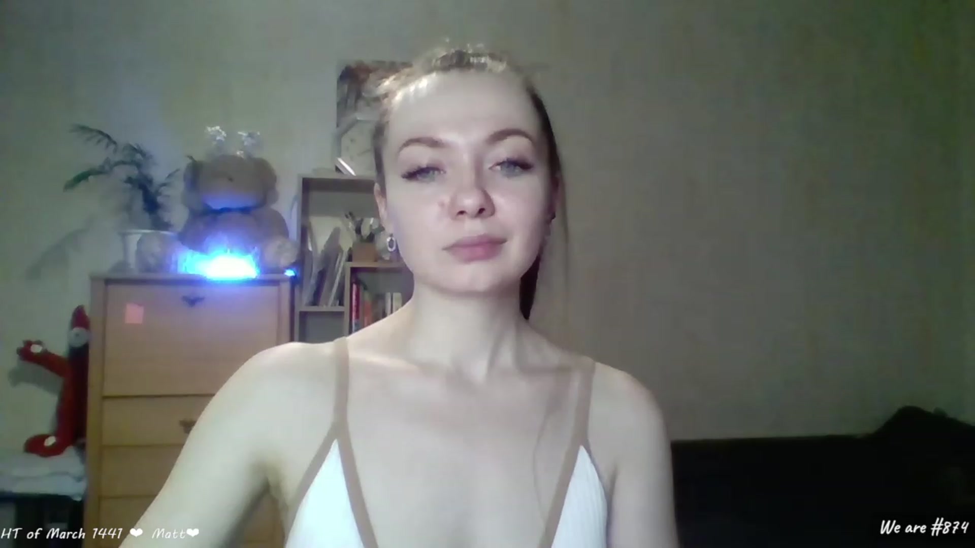 Gallery image thumbnail from LizaGhost's myfreecams stream on, 03/04/2023, 18:37 image 17 of 20