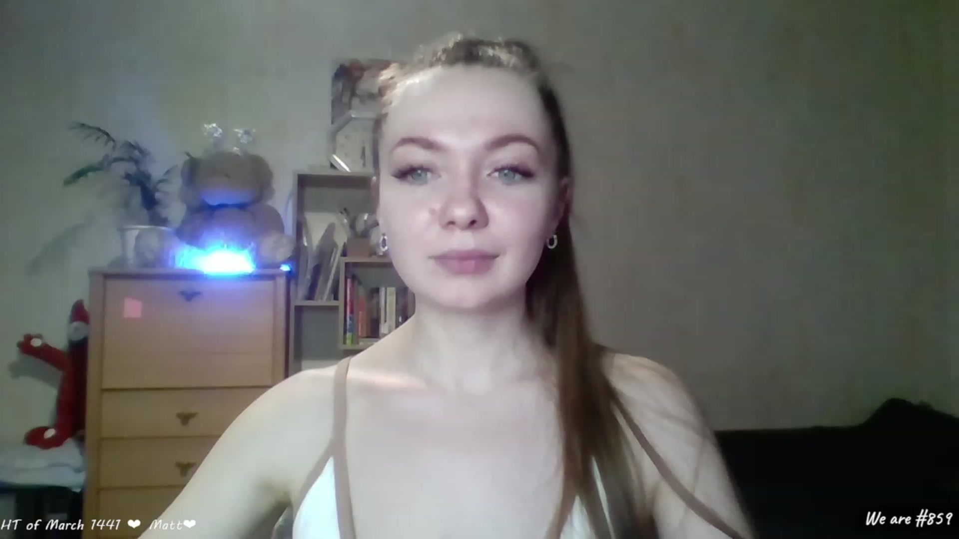 Gallery image thumbnail from LizaGhost's myfreecams stream on, 03/04/2023, 18:37 image 5 of 20