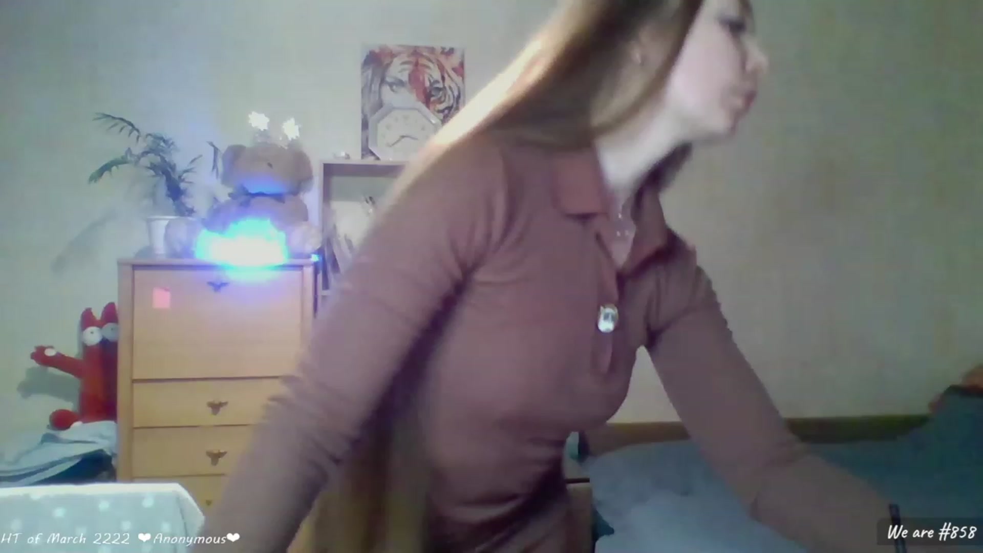 Gallery image thumbnail from LizaGhost's myfreecams stream on, 03/05/2023, 13:53 image 11 of 20