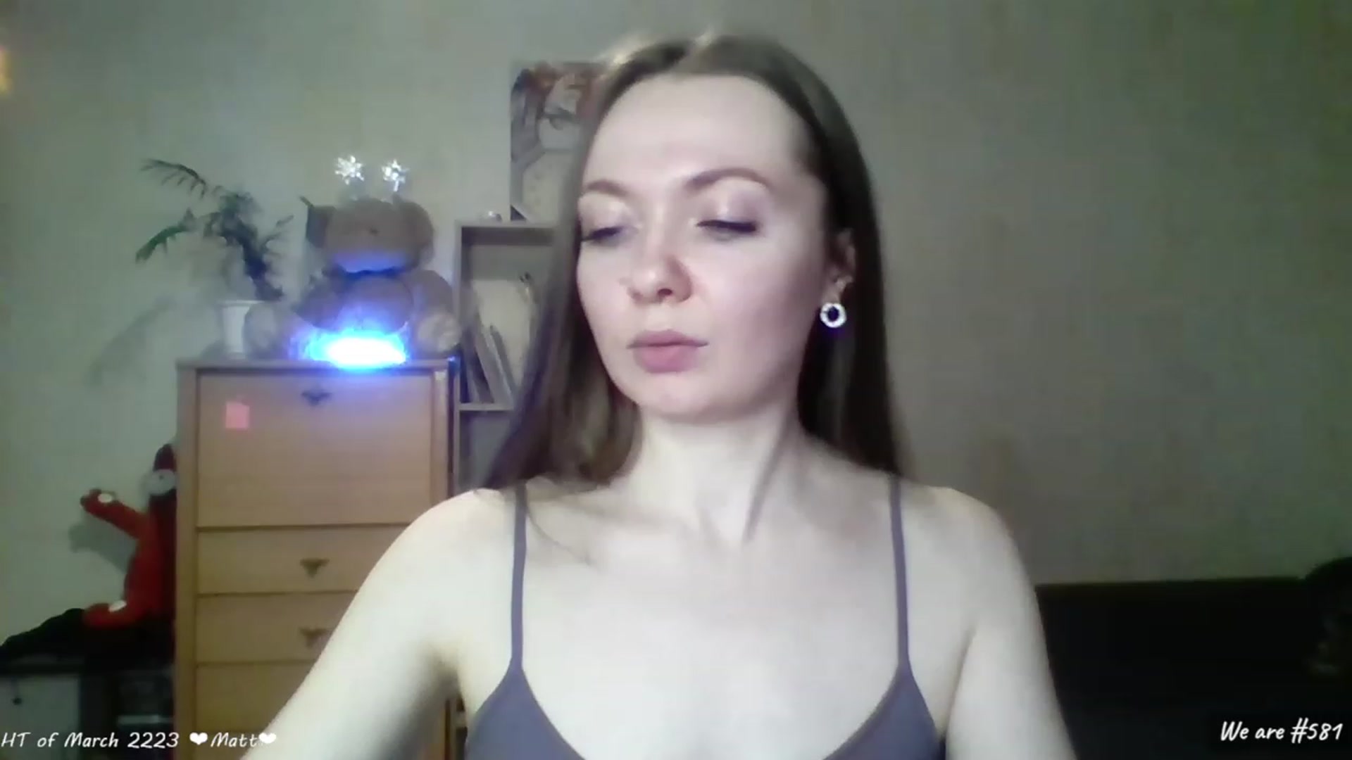 Gallery image thumbnail from LizaGhost's myfreecams stream on, 03/06/2023, 16:32 image 8 of 20