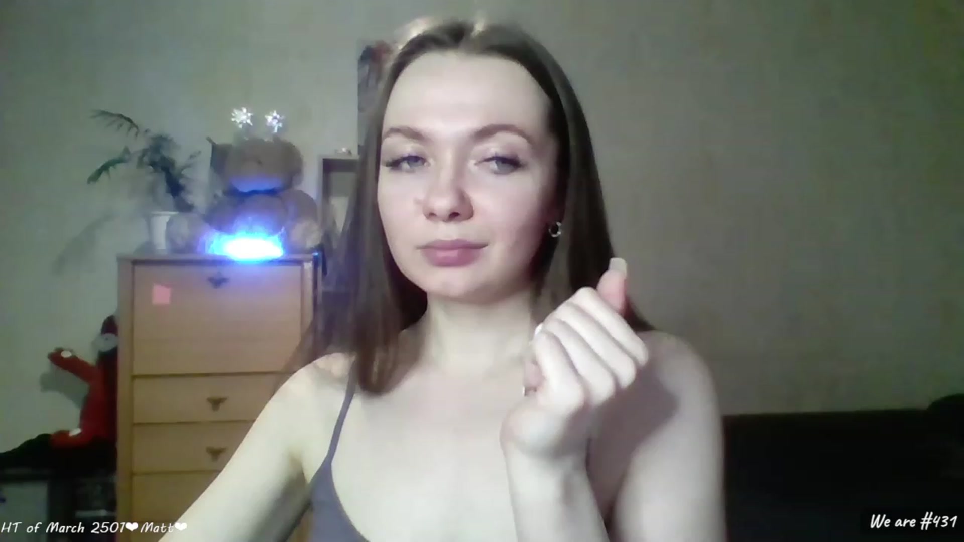 Gallery image thumbnail from LizaGhost's myfreecams stream on, 03/06/2023, 17:10 image 12 of 20