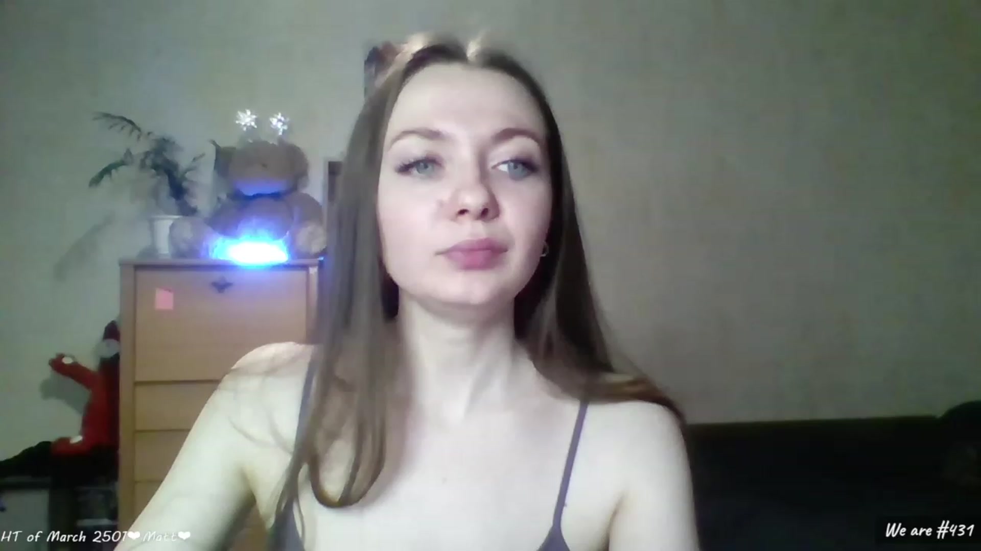 Gallery image thumbnail from LizaGhost's myfreecams stream on, 03/06/2023, 17:10 image 19 of 20