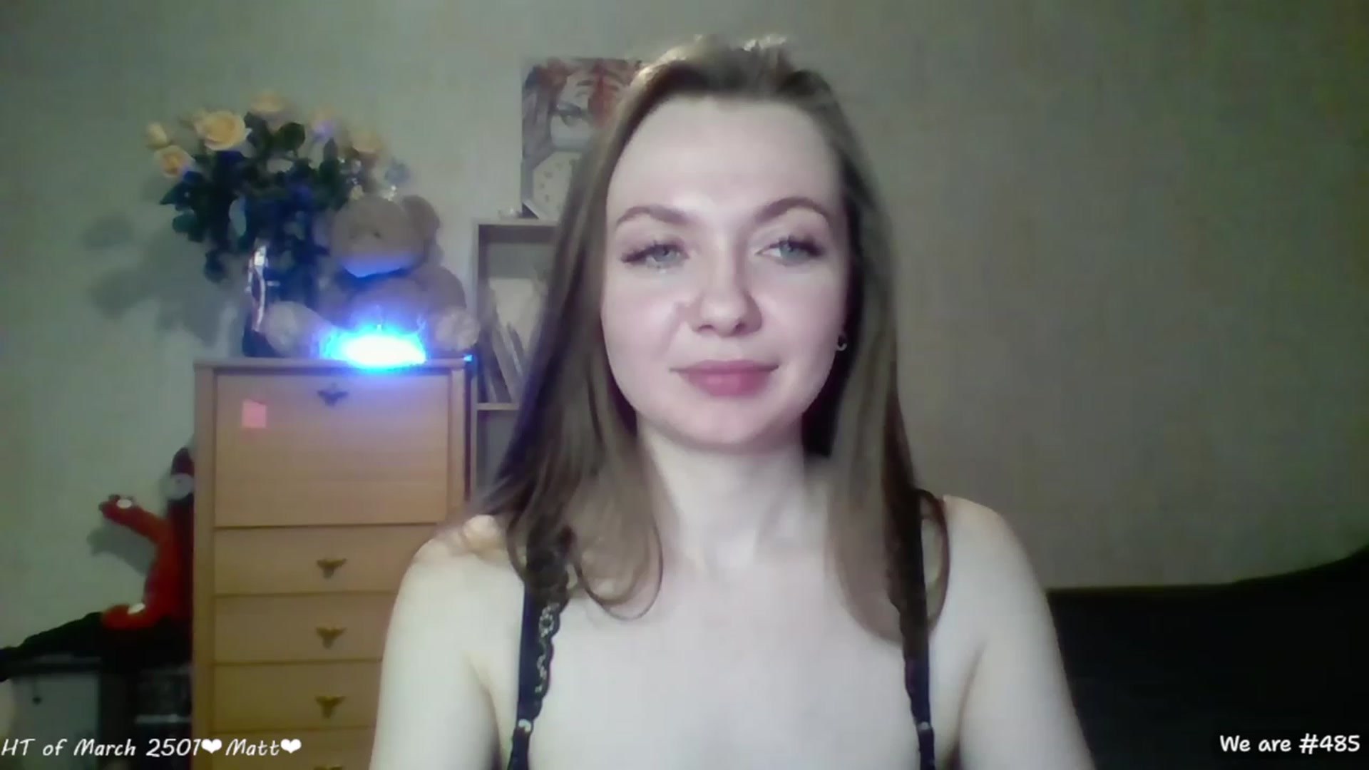 Gallery image thumbnail from LizaGhost's myfreecams stream on, 03/07/2023, 16:07 image 18 of 20