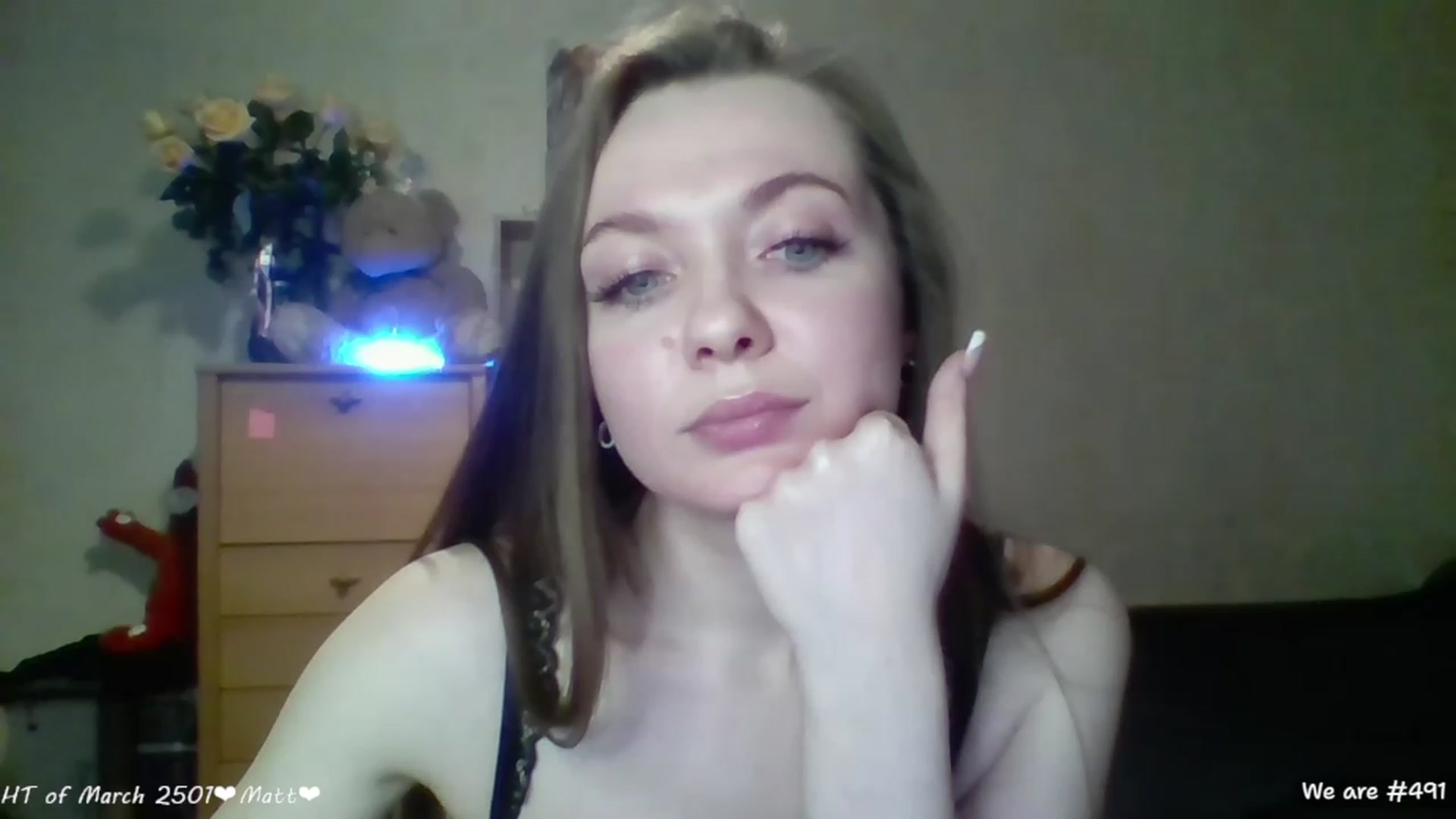 Gallery image thumbnail from LizaGhost's myfreecams stream on, 03/07/2023, 17:50 image 11 of 20