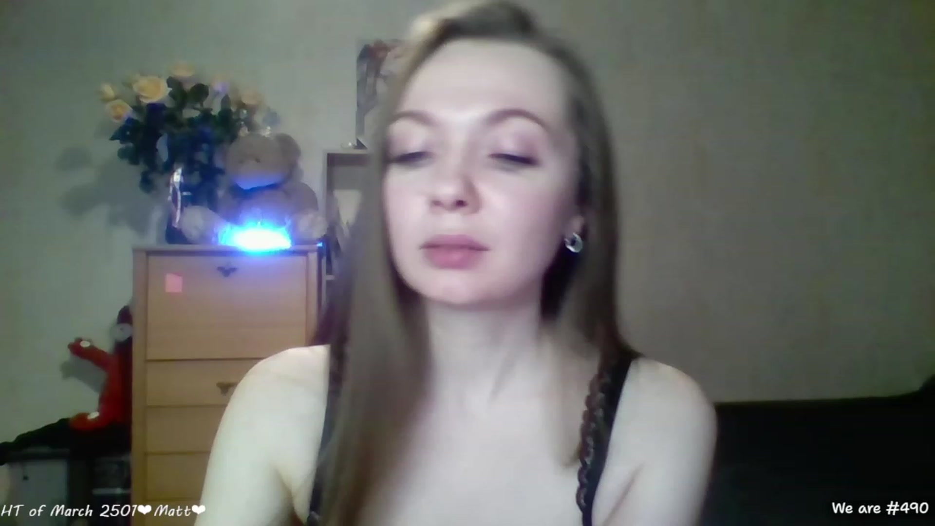 Gallery image thumbnail from LizaGhost's myfreecams stream on, 03/07/2023, 17:50 image 7 of 20