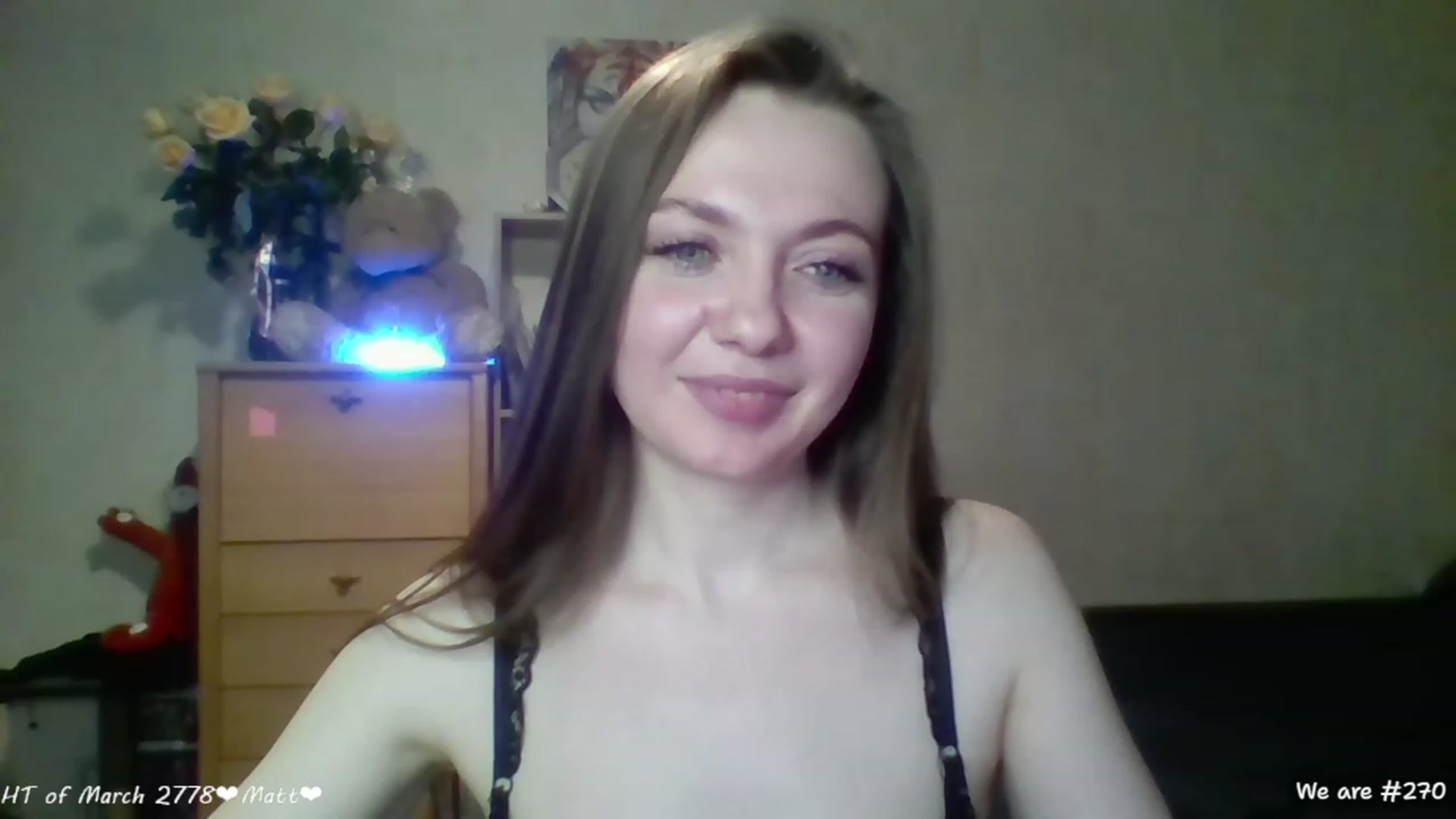 Gallery image thumbnail from LizaGhost's myfreecams stream on, 03/07/2023, 19:18 image 3 of 20