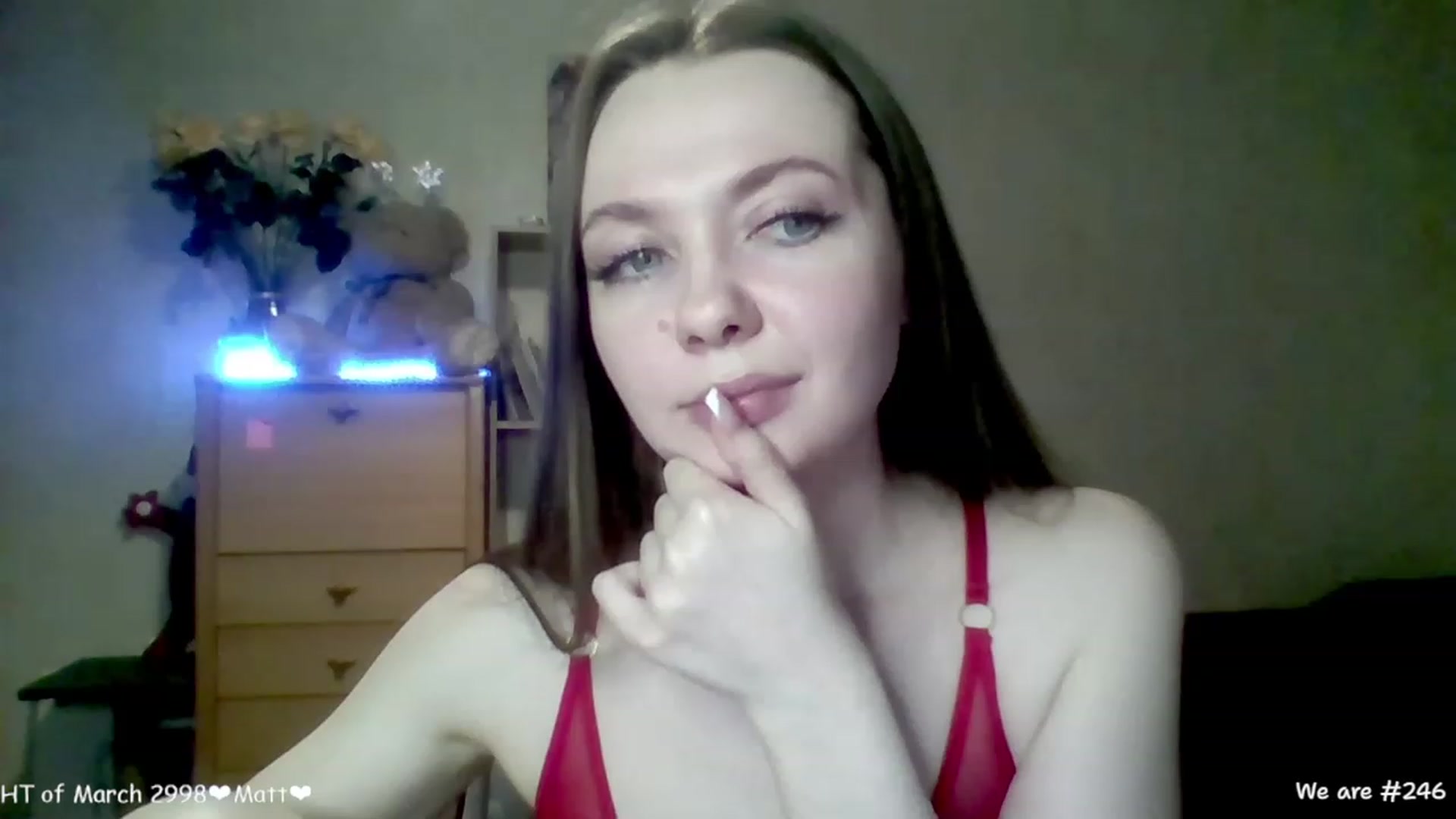 Gallery image thumbnail from LizaGhost's myfreecams stream on, 03/08/2023, 17:33 image 12 of 20