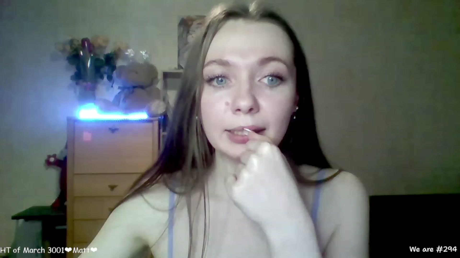 Gallery image thumbnail from LizaGhost's myfreecams stream on, 03/11/2023, 18:50 image 20 of 20