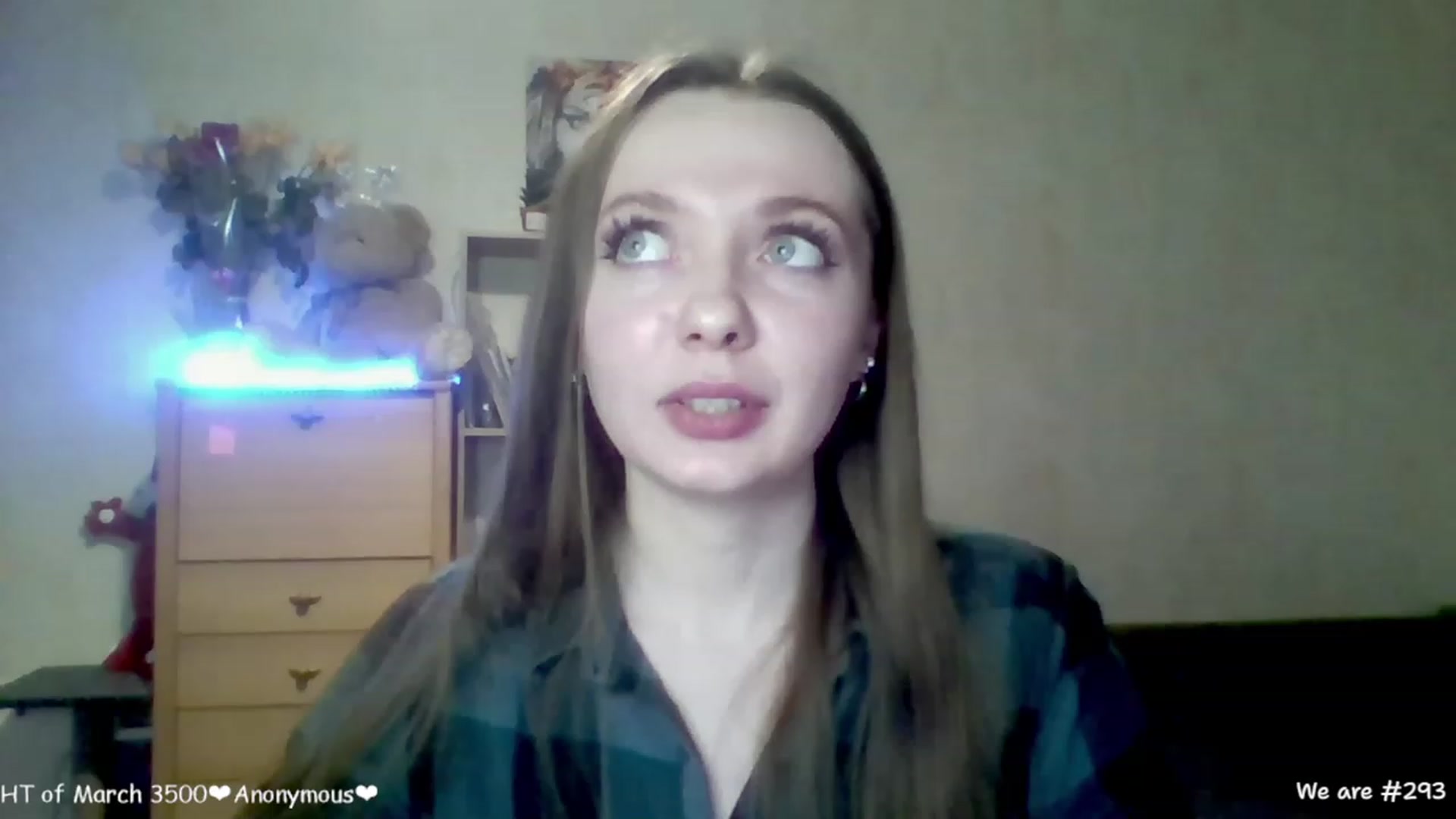 Gallery image thumbnail from LizaGhost's myfreecams stream on, 03/12/2023, 14:57 image 2 of 20