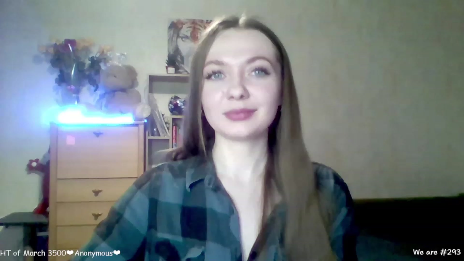 Gallery image thumbnail from LizaGhost's myfreecams stream on, 03/12/2023, 14:57 image 11 of 20