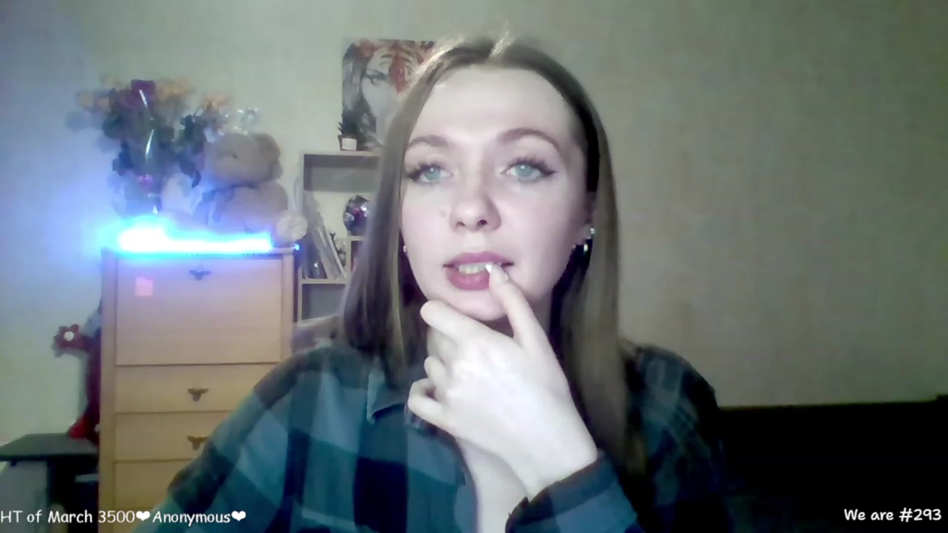 Gallery image thumbnail from LizaGhost's myfreecams stream on, 03/12/2023, 14:57 image 15 of 20
