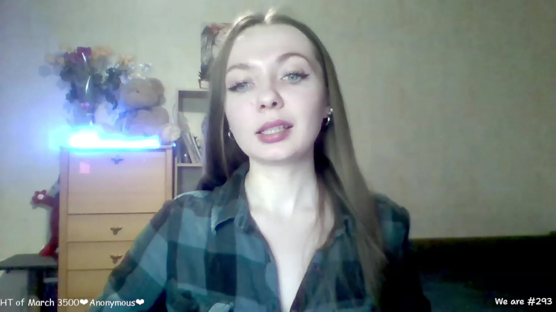 Gallery image thumbnail from LizaGhost's myfreecams stream on, 03/12/2023, 14:57 image 9 of 20