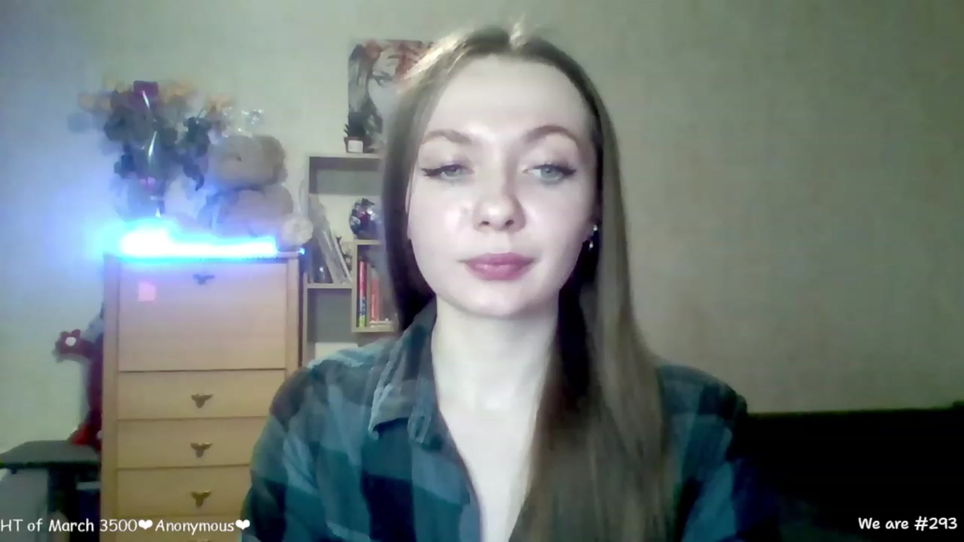 Gallery image thumbnail from LizaGhost's myfreecams stream on, 03/12/2023, 14:57 image 7 of 20
