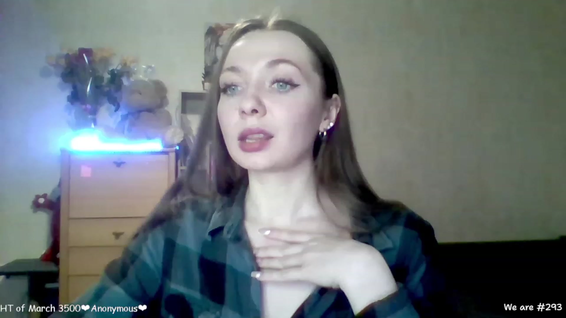 Gallery image thumbnail from LizaGhost's myfreecams stream on, 03/12/2023, 14:57 image 20 of 20