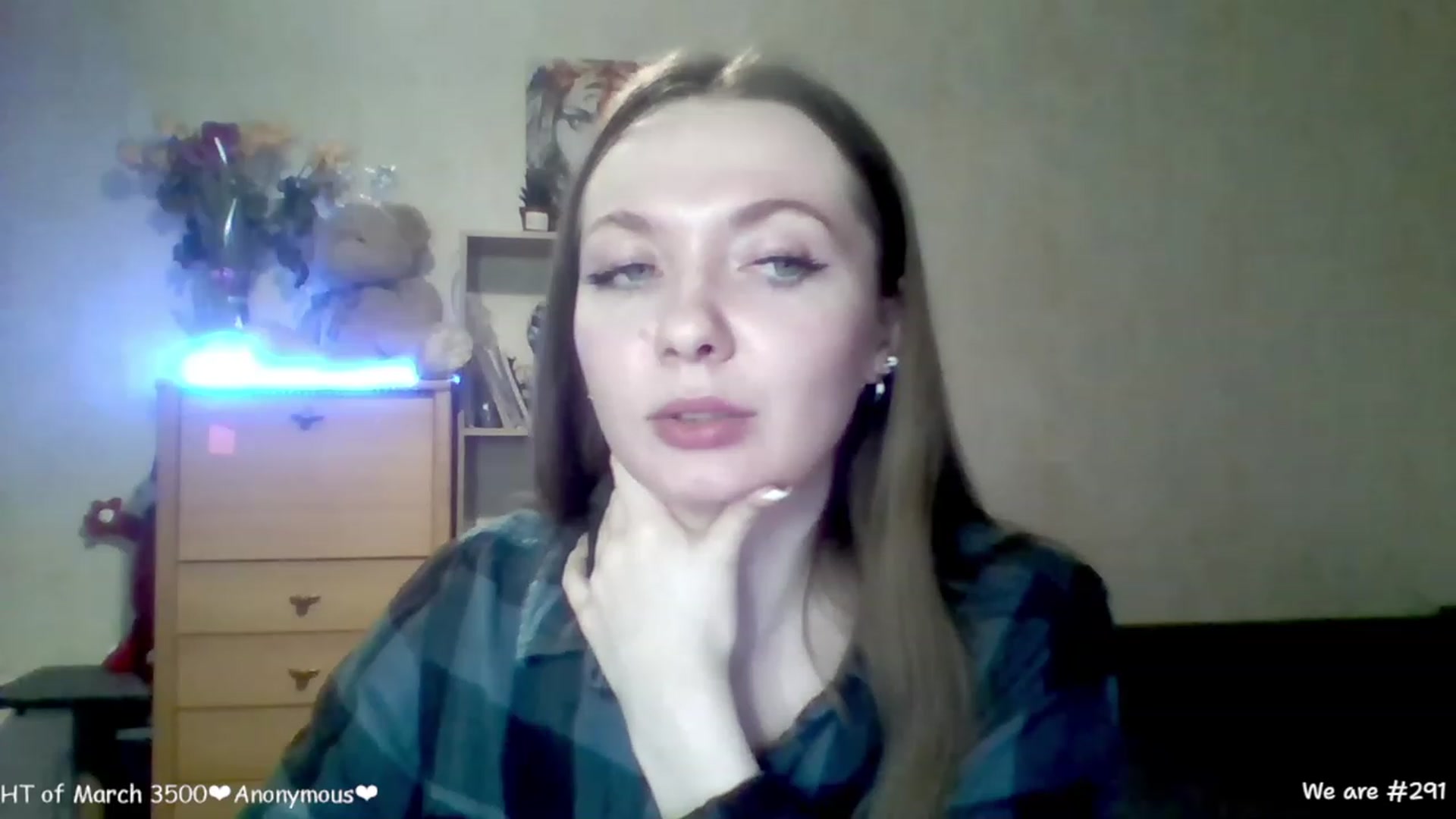 Gallery image thumbnail from LizaGhost's myfreecams stream on, 03/12/2023, 16:10 image 19 of 20