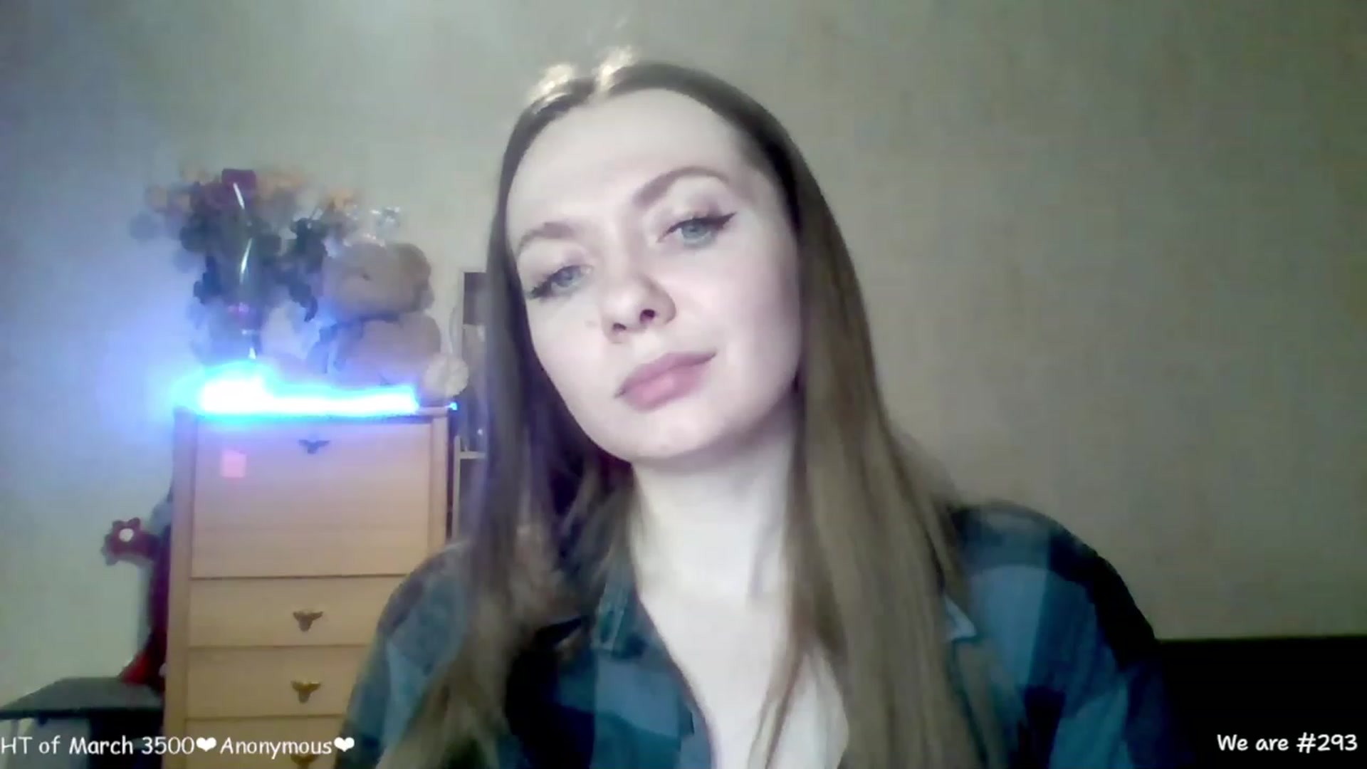 Gallery image thumbnail from LizaGhost's myfreecams stream on, 03/12/2023, 16:34 image 18 of 20
