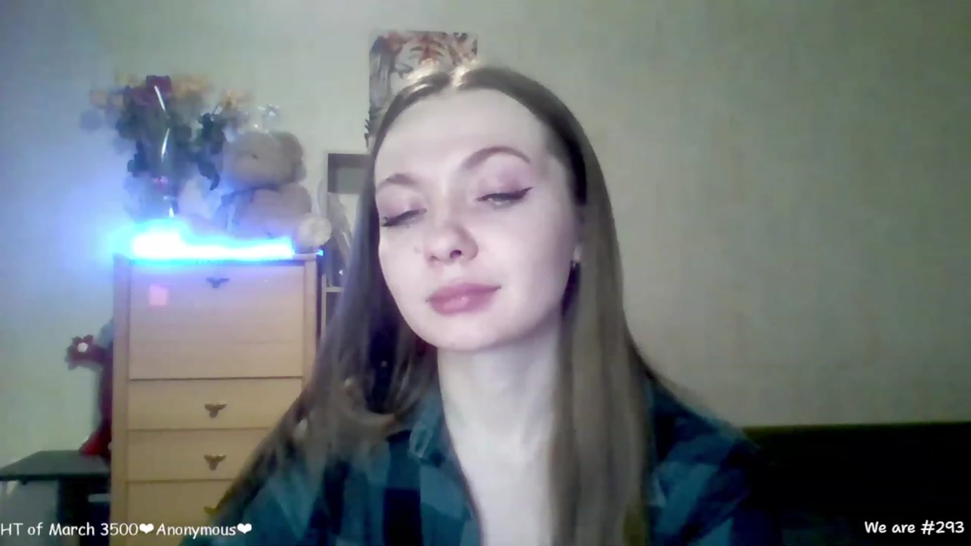 Gallery image thumbnail from LizaGhost's myfreecams stream on, 03/12/2023, 16:34 image 5 of 20