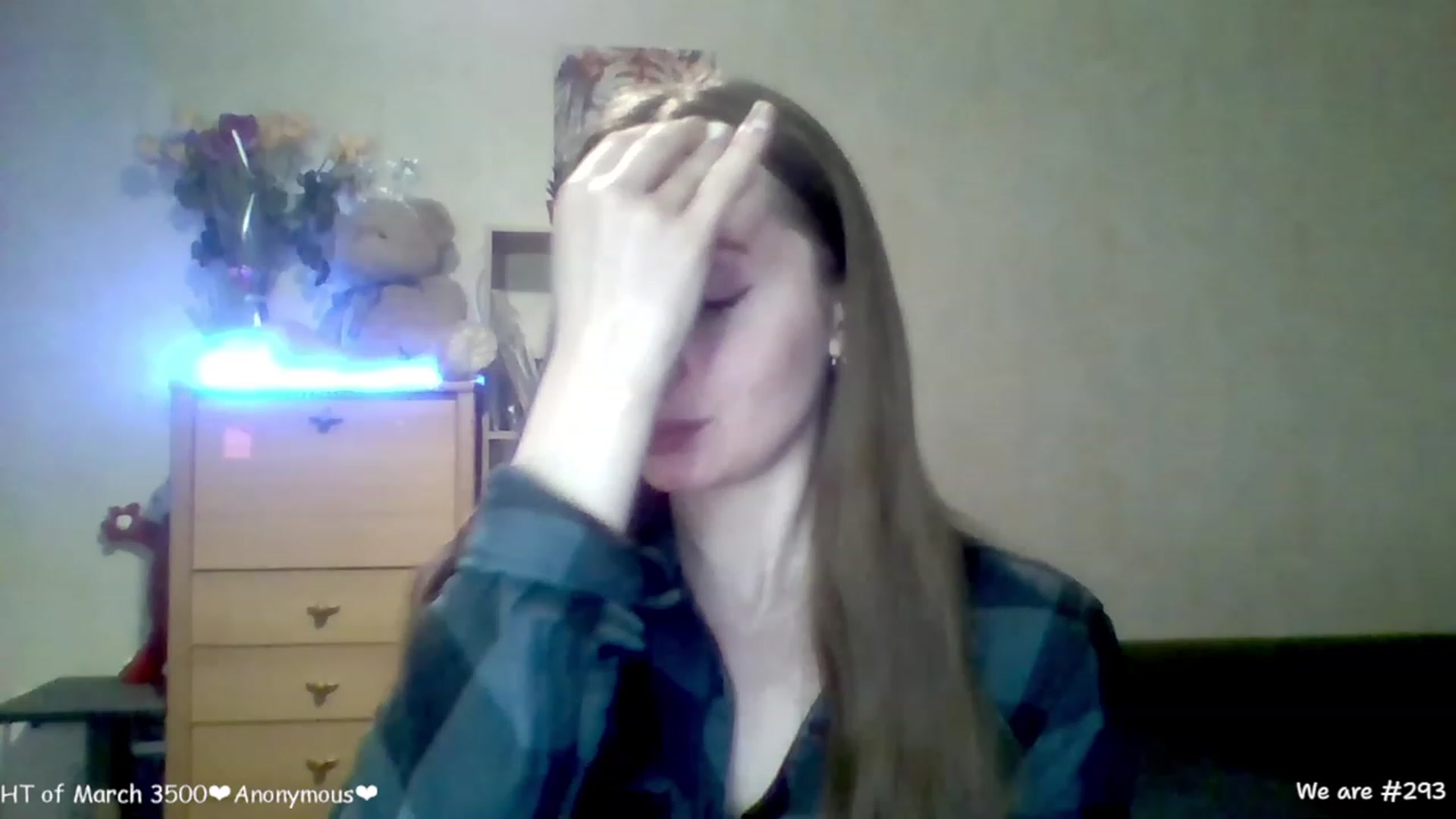 Gallery image thumbnail from LizaGhost's myfreecams stream on, 03/12/2023, 16:34 image 1 of 20